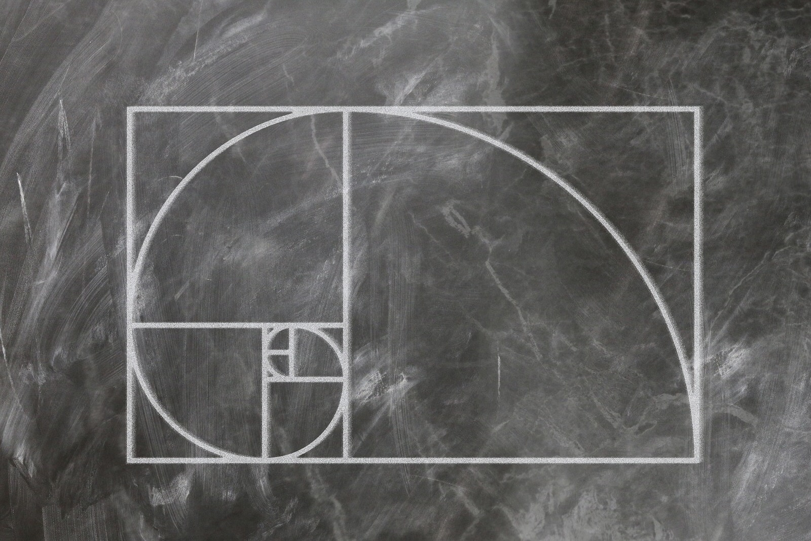 The Golden Ratio Fibonacci Sequence: What It Means To Photographers