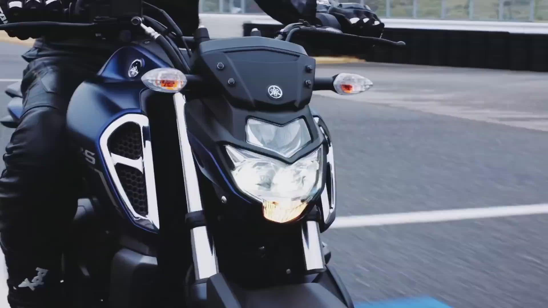 Fzs Fi V3 Mileage Yamaha FZS FI V4 Price Mileage, Image, Colours BikeWale