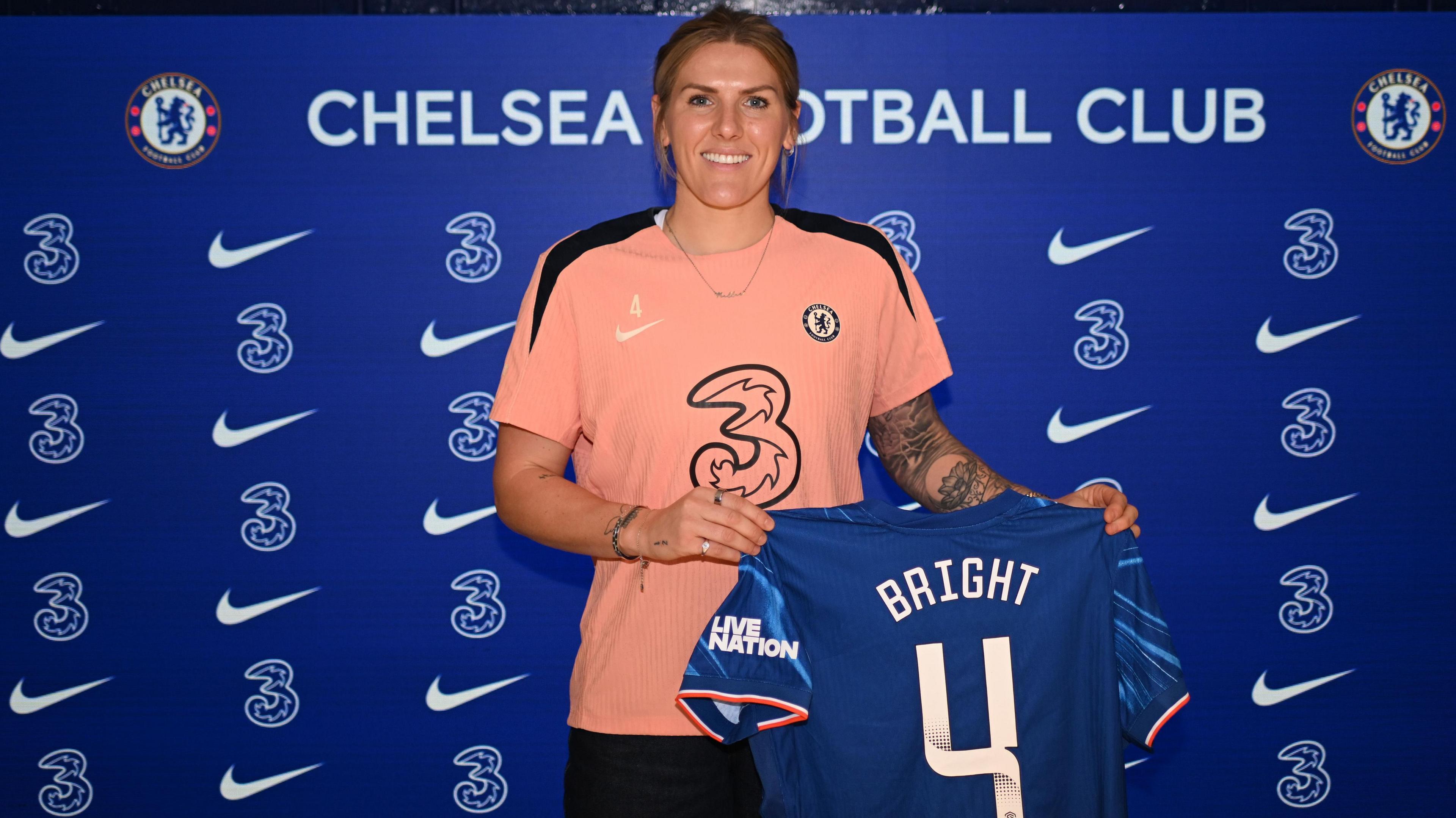 Chelsea: Millie Bright signs new contract until 2026