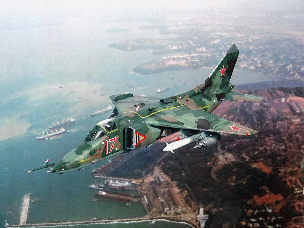1:72 Yakovlev Yak 138 (NATO ASCC Code 'Flitchbeam'); 17 R