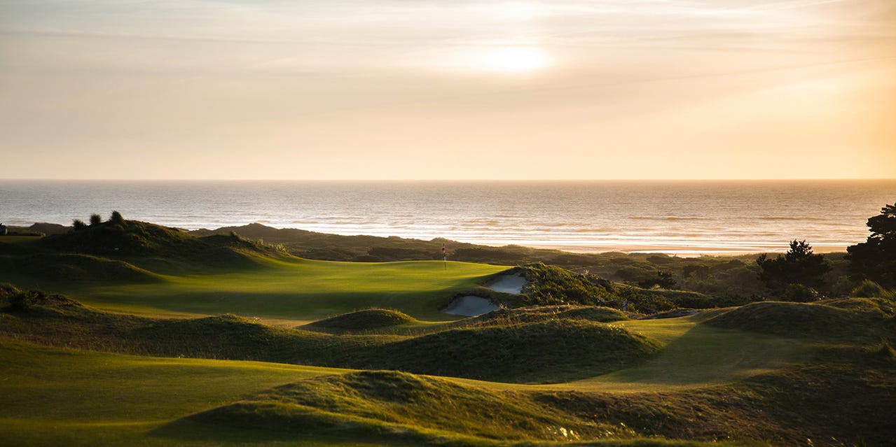 Bandon Dunes dominates the rankings, while minimizing its impact on the environment