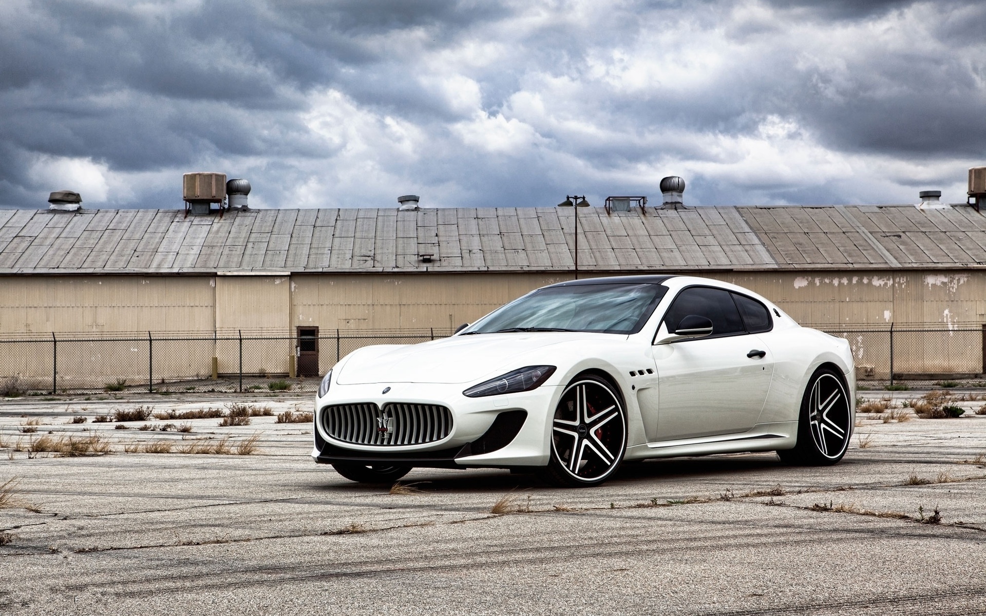 Download Vehicle Maserati HD Wallpaper