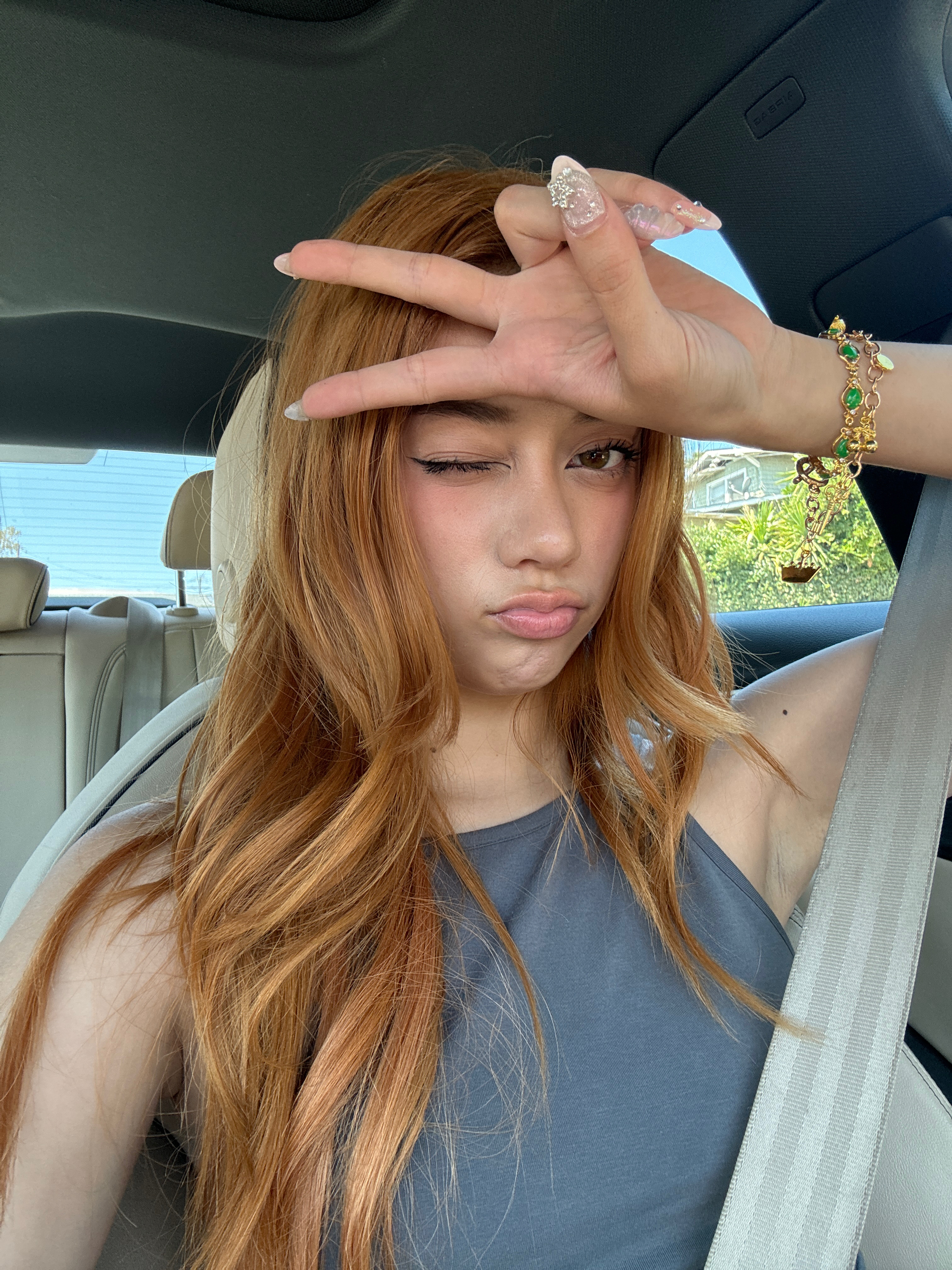 KATSEYE Community Post what are you all up to ? ❤️