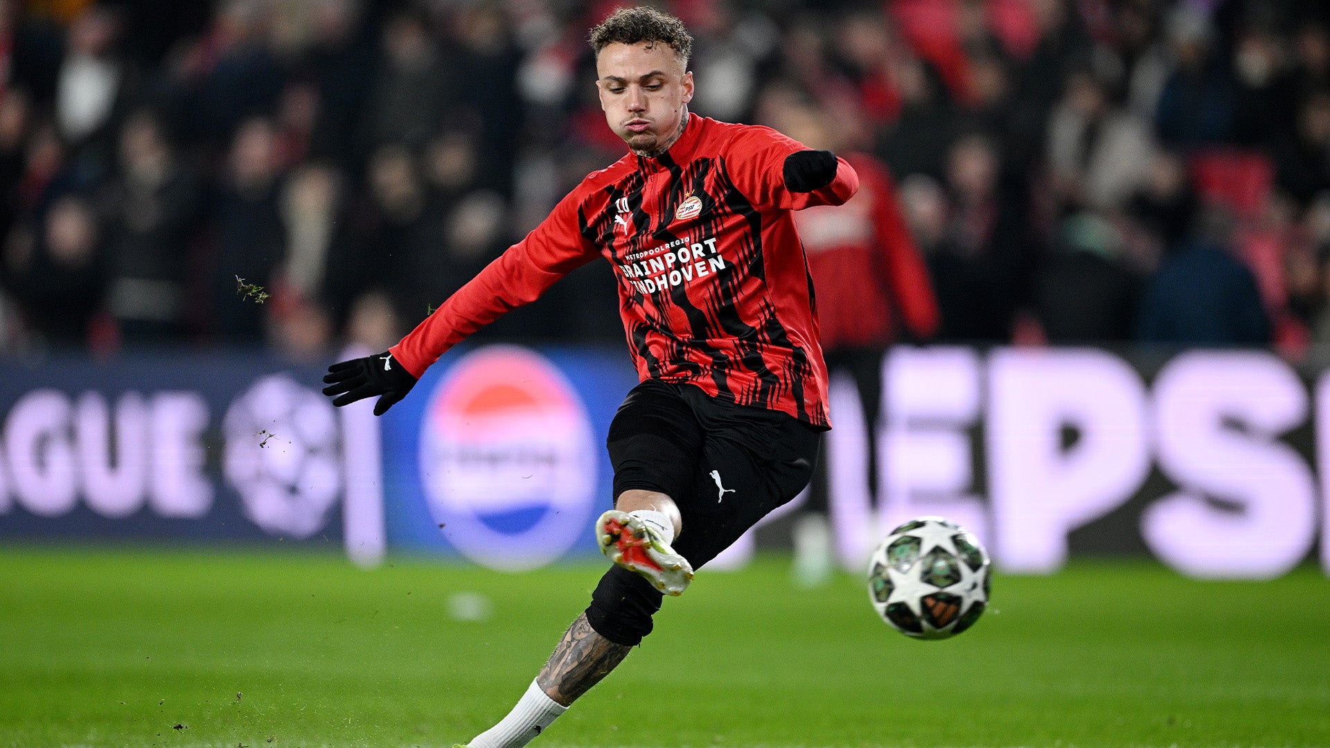 NAPOLI DEPENDING ON NOA LANG AS THEIR KVARA REGEN