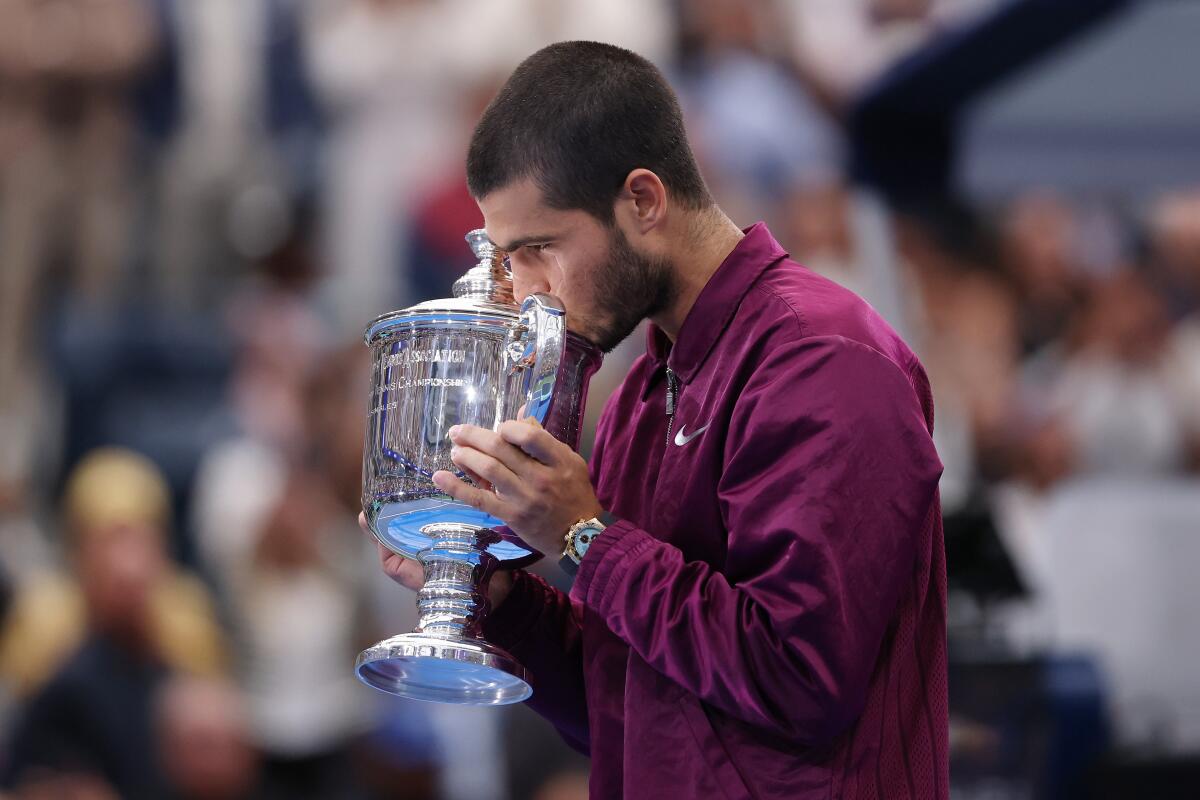 Carlos Alcaraz beats Jannik Sinner to win U.S. Open, clinch 6th Slam Angeles Times