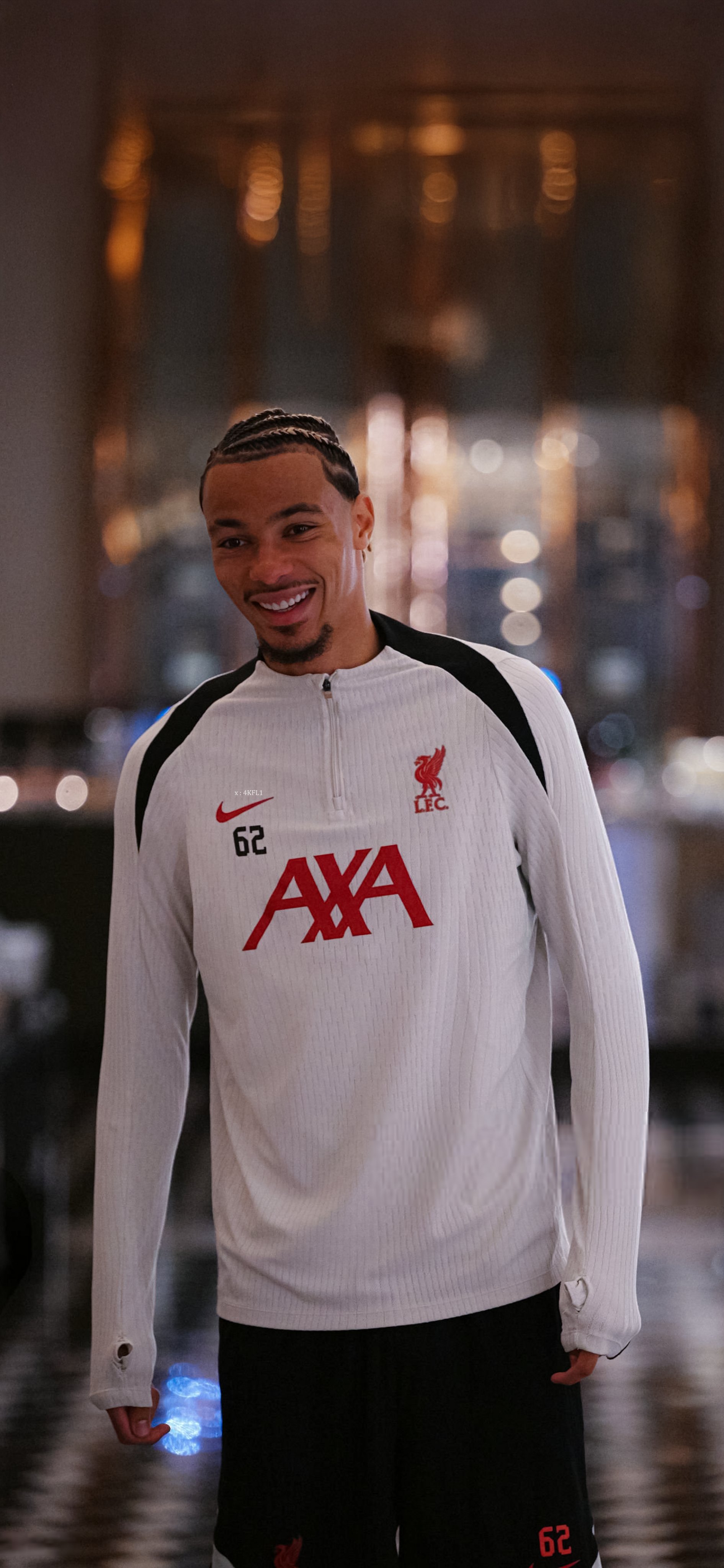 فالح #wallpaper └