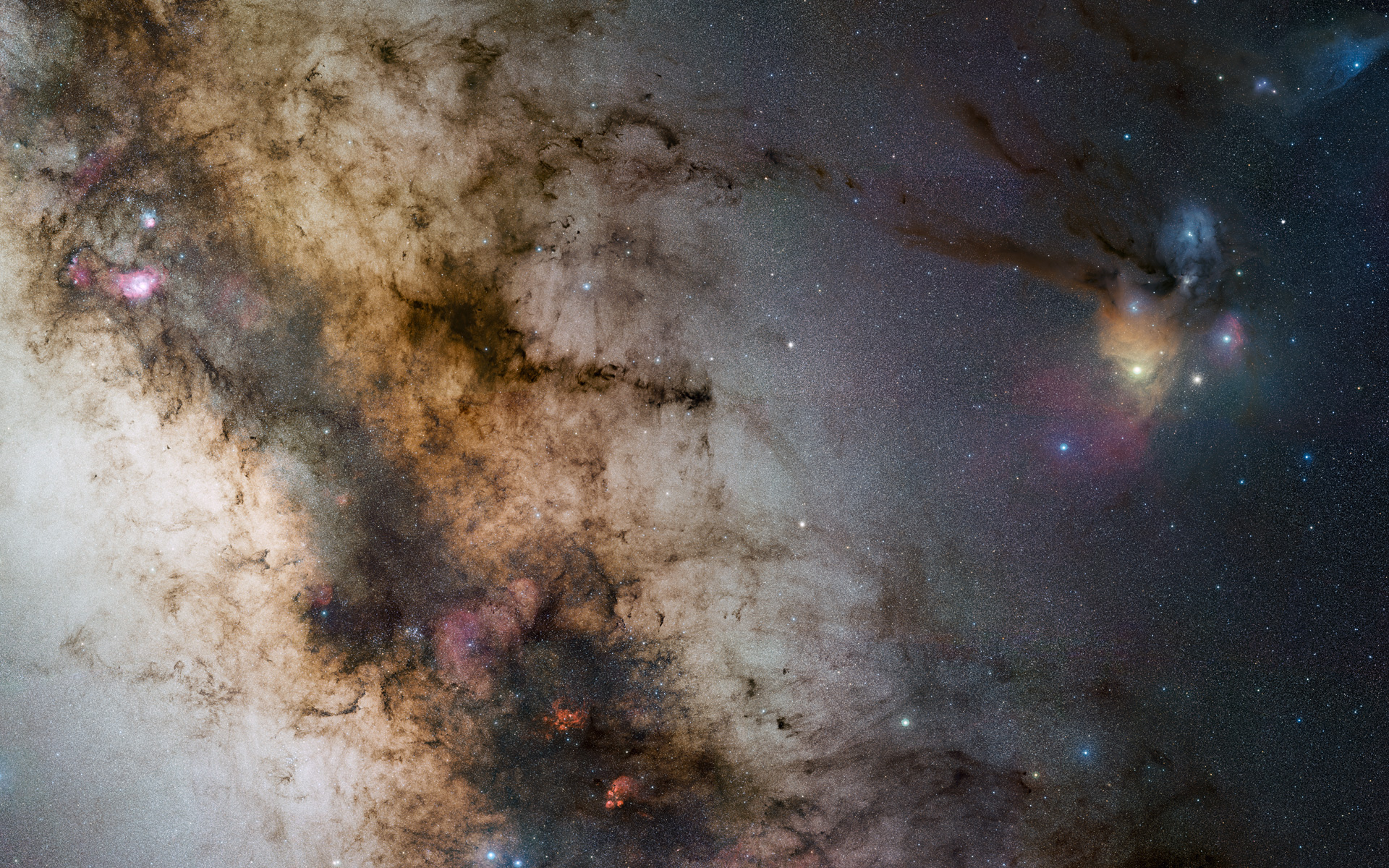 340 Million Pixel Starscape From Paranal Space Wallpaper