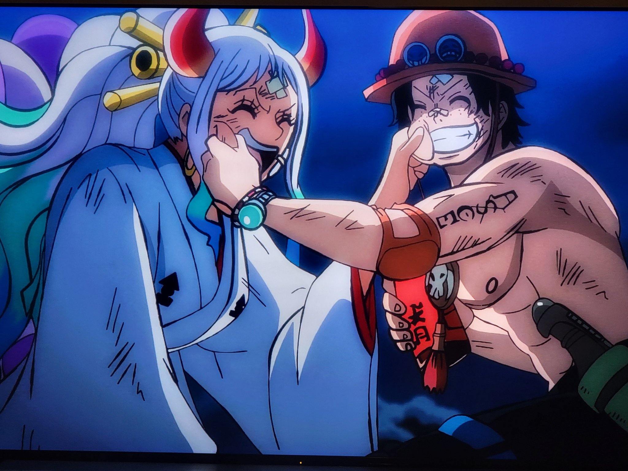 Whitehawkx and Yamato bonding straight up bringing a tear to my eye. Love this show