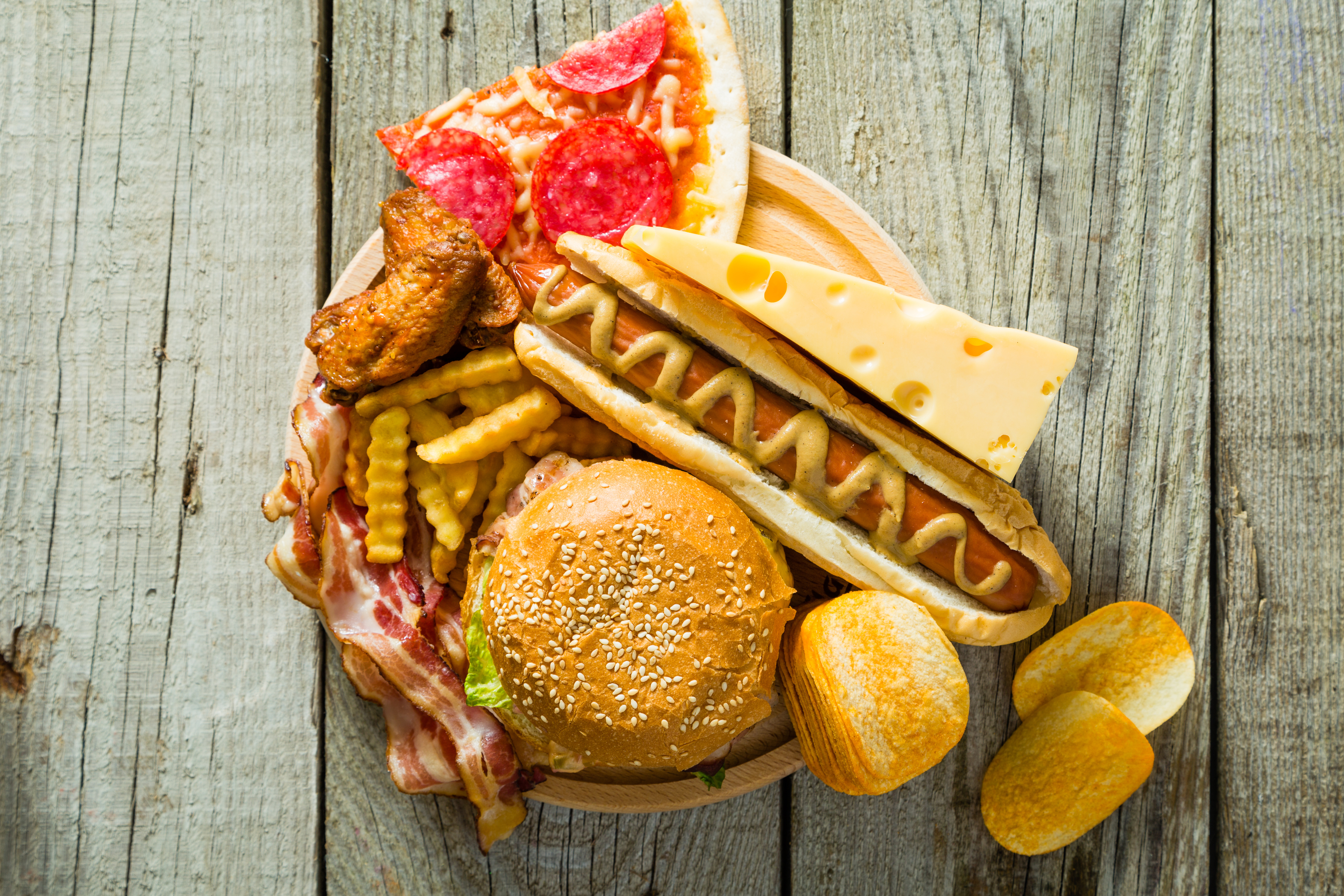 Download Meat Pizza Hot Dog Burger Food Still Life 4k Ultra HD Wallpaper