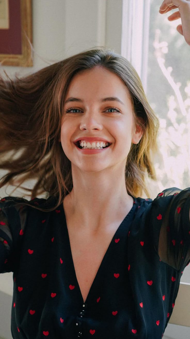 Barbara Palvin Cute Smile 4K Ultra HD Mobile Wallpaper for iPhone & Android