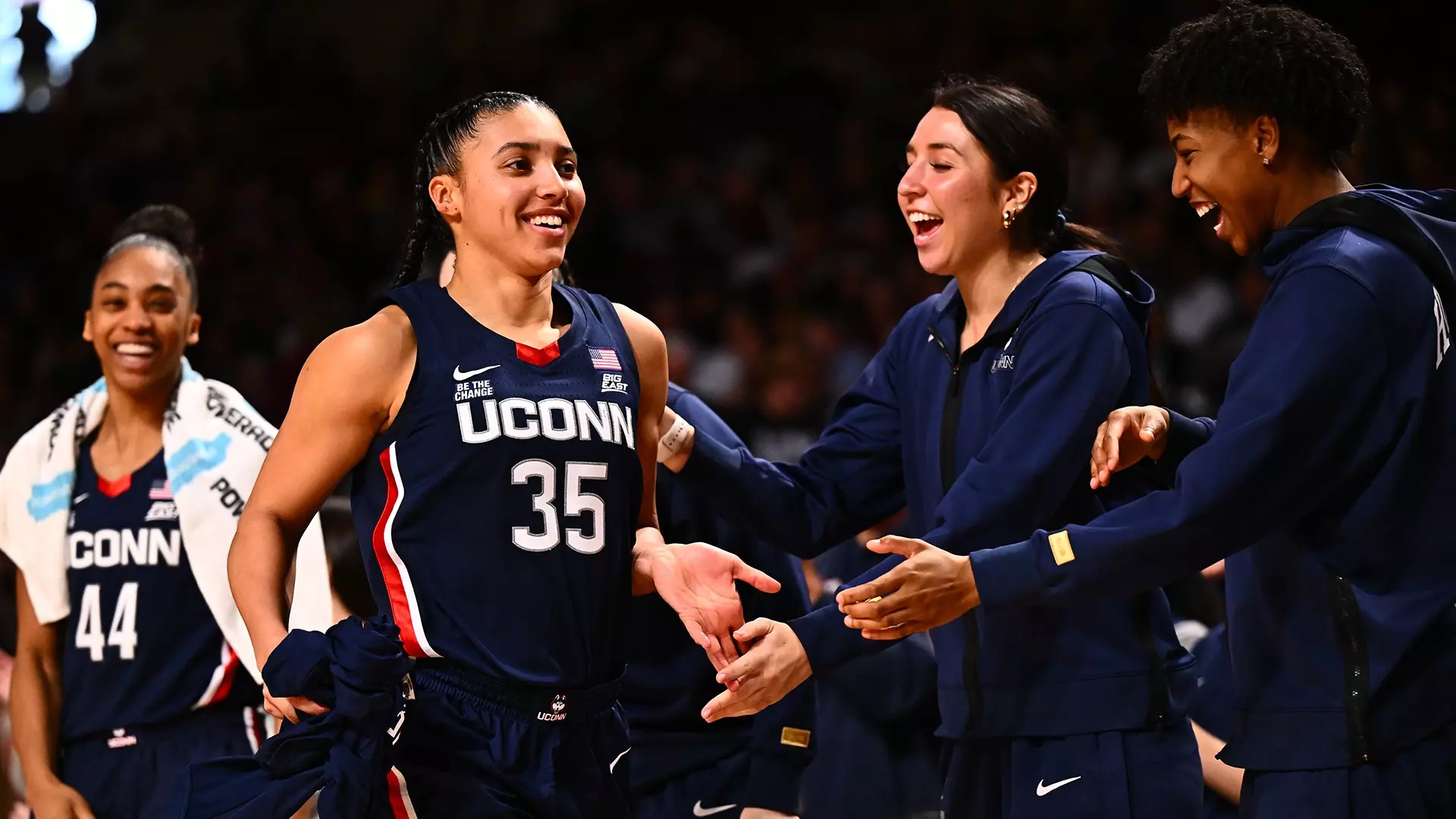 Fudd Leads No. 7 UConn to Dominant Win at No. 4 South Carolina of Connecticut Athletics