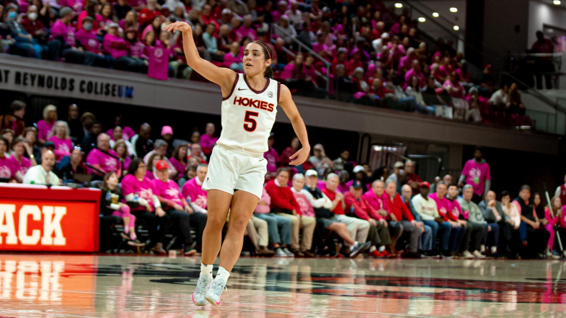 Georgia Amoore puts Virginia Tech up double digits with a 3