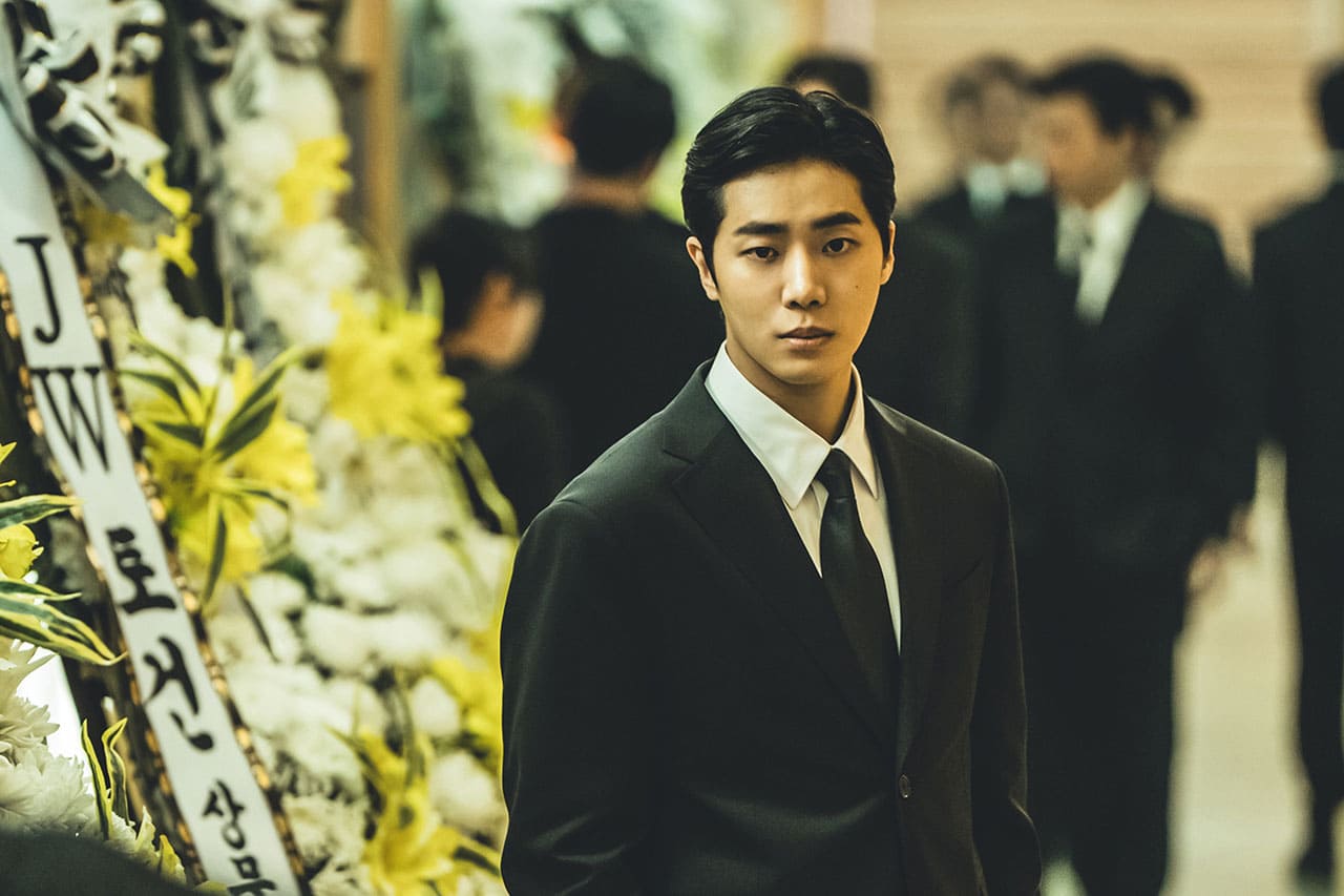 Choo Young Woo's Cold Ambition Takes Center Stage In 'Mercy For None' < New Drama < K Drama < 기사본문 En News