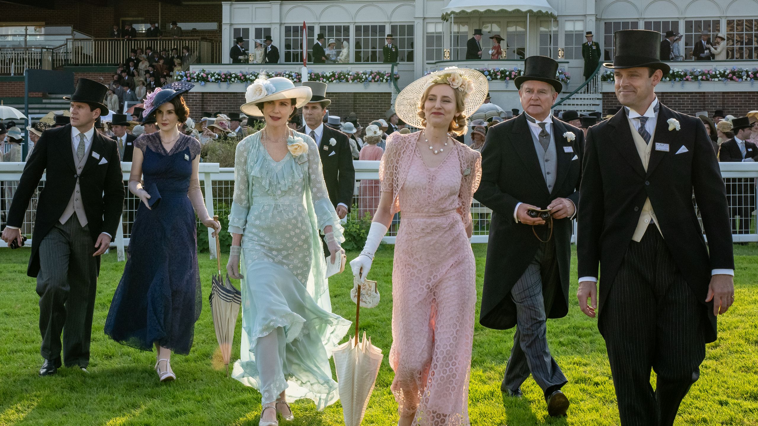 Downton Abbey: The Grand Finale'—Get the First Look at the New Sets