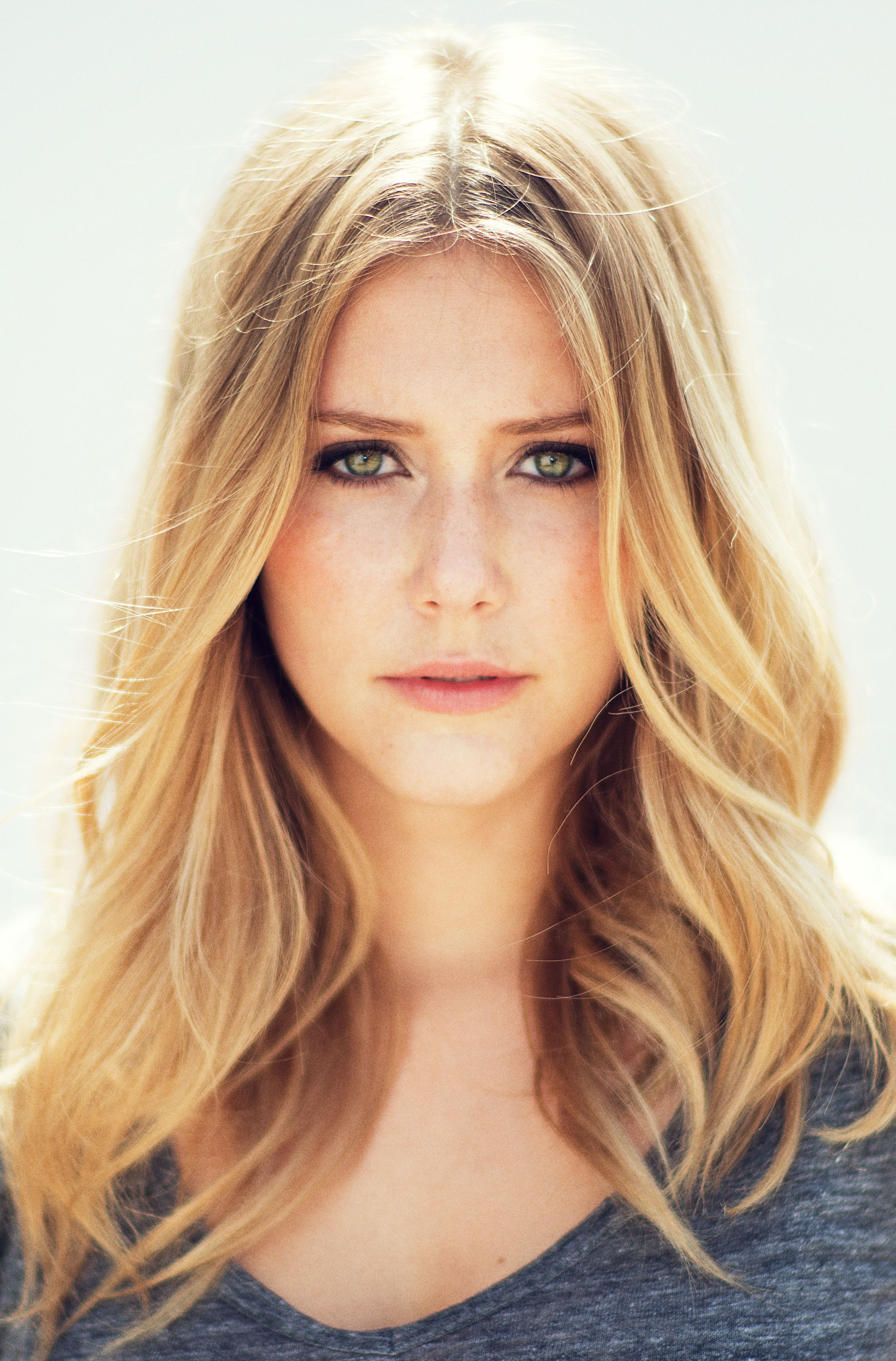 Julianna Guill