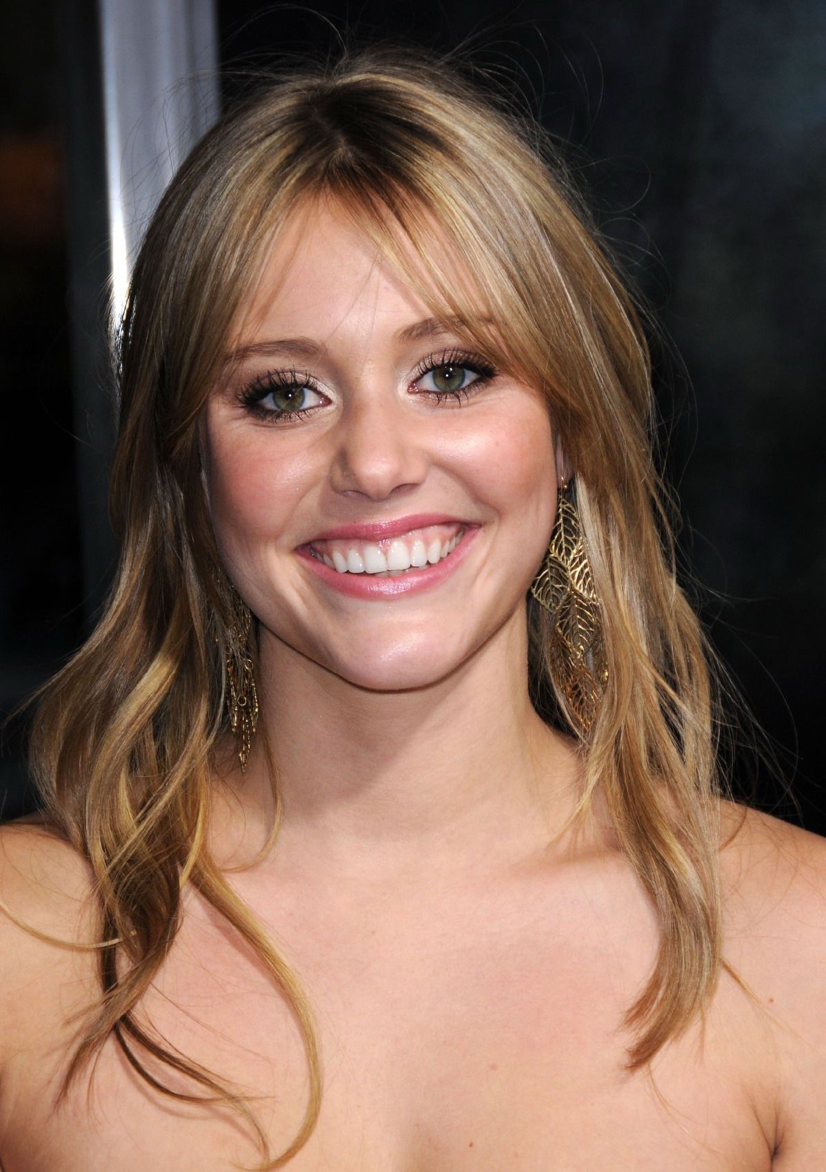Julianna Guill (American Actress) Wiki & Bio with Photo