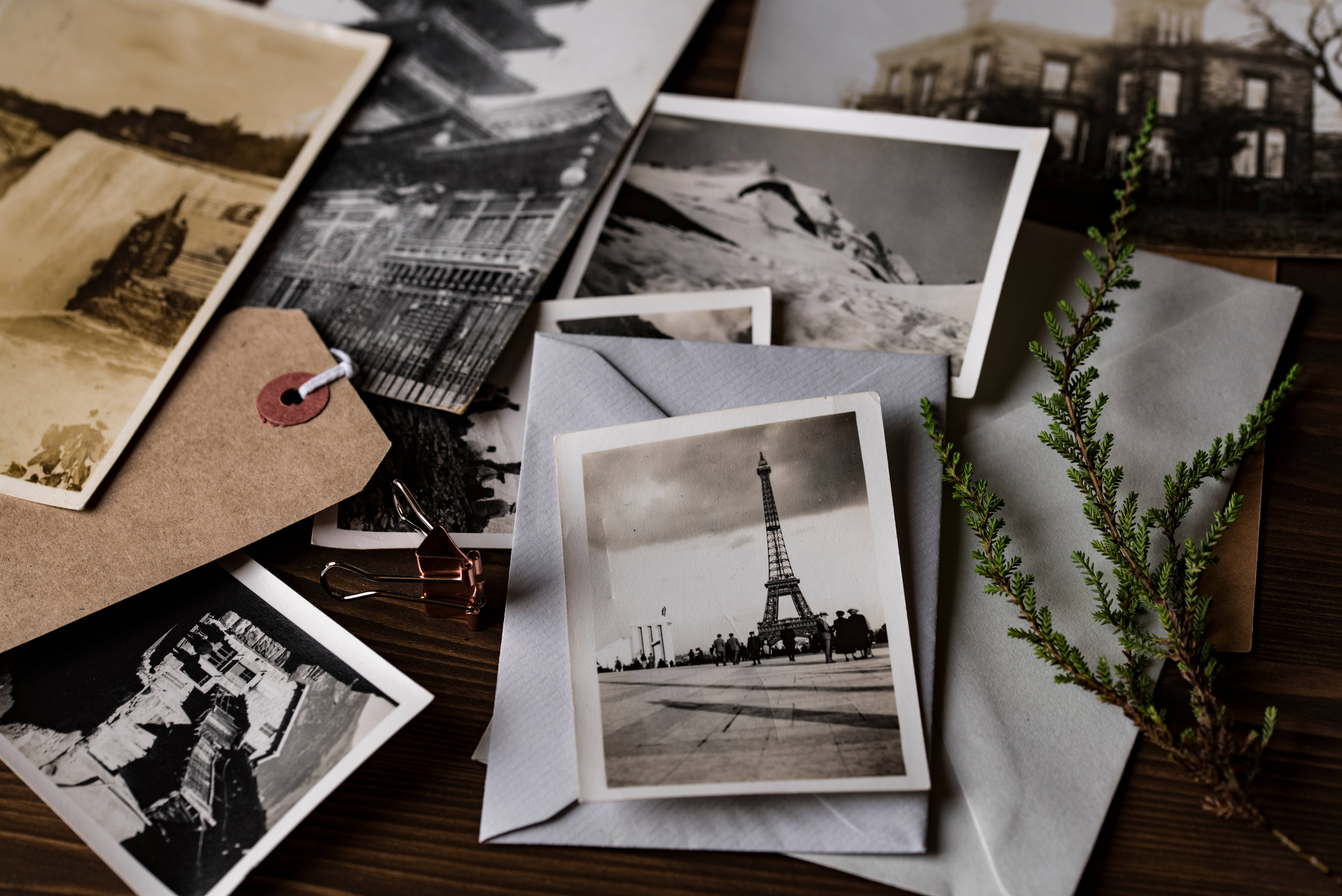 Download Museum Of Old Photographs Background