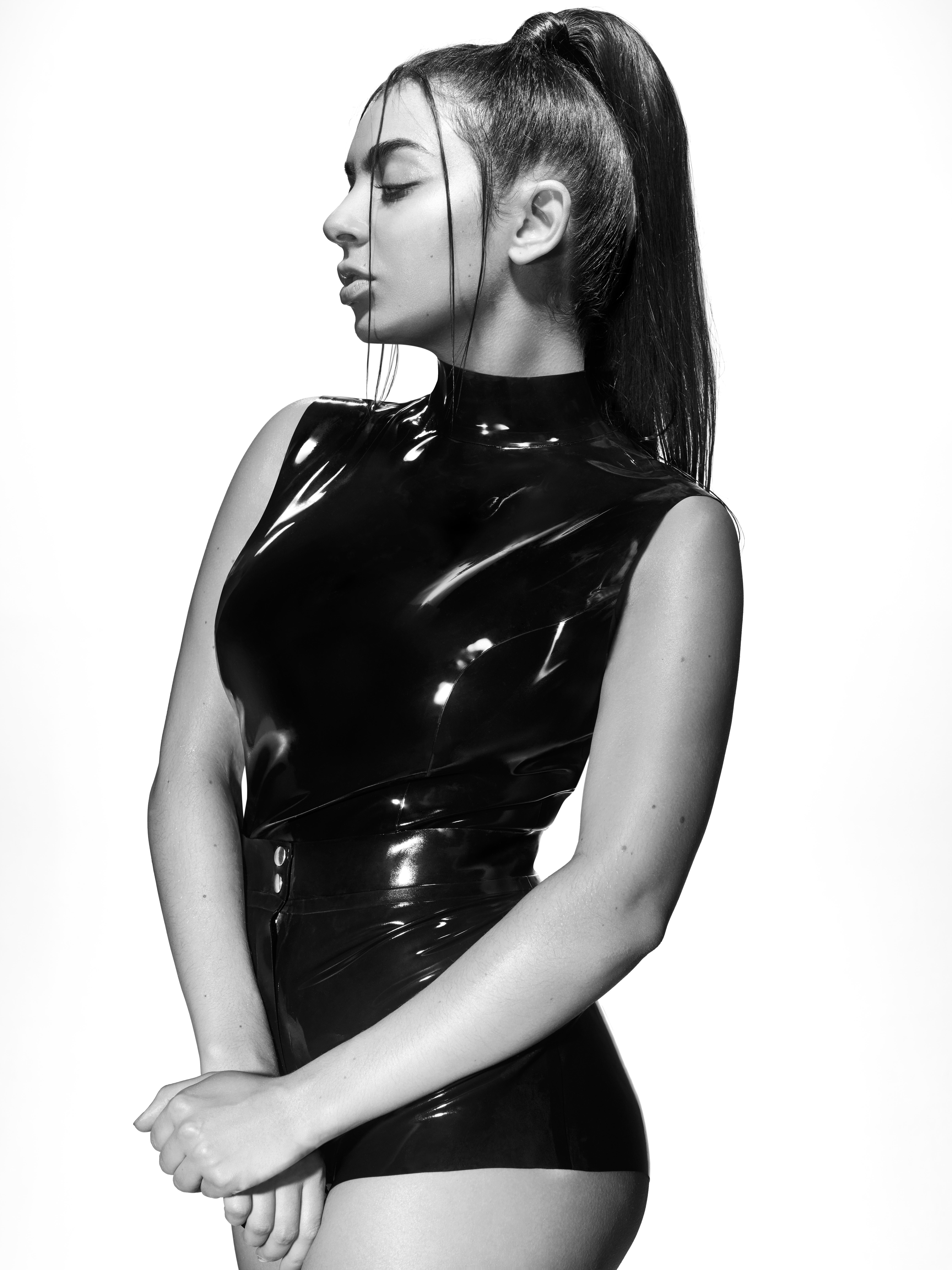 Charli XCX: Vroom Vroom (Music Video 2016)