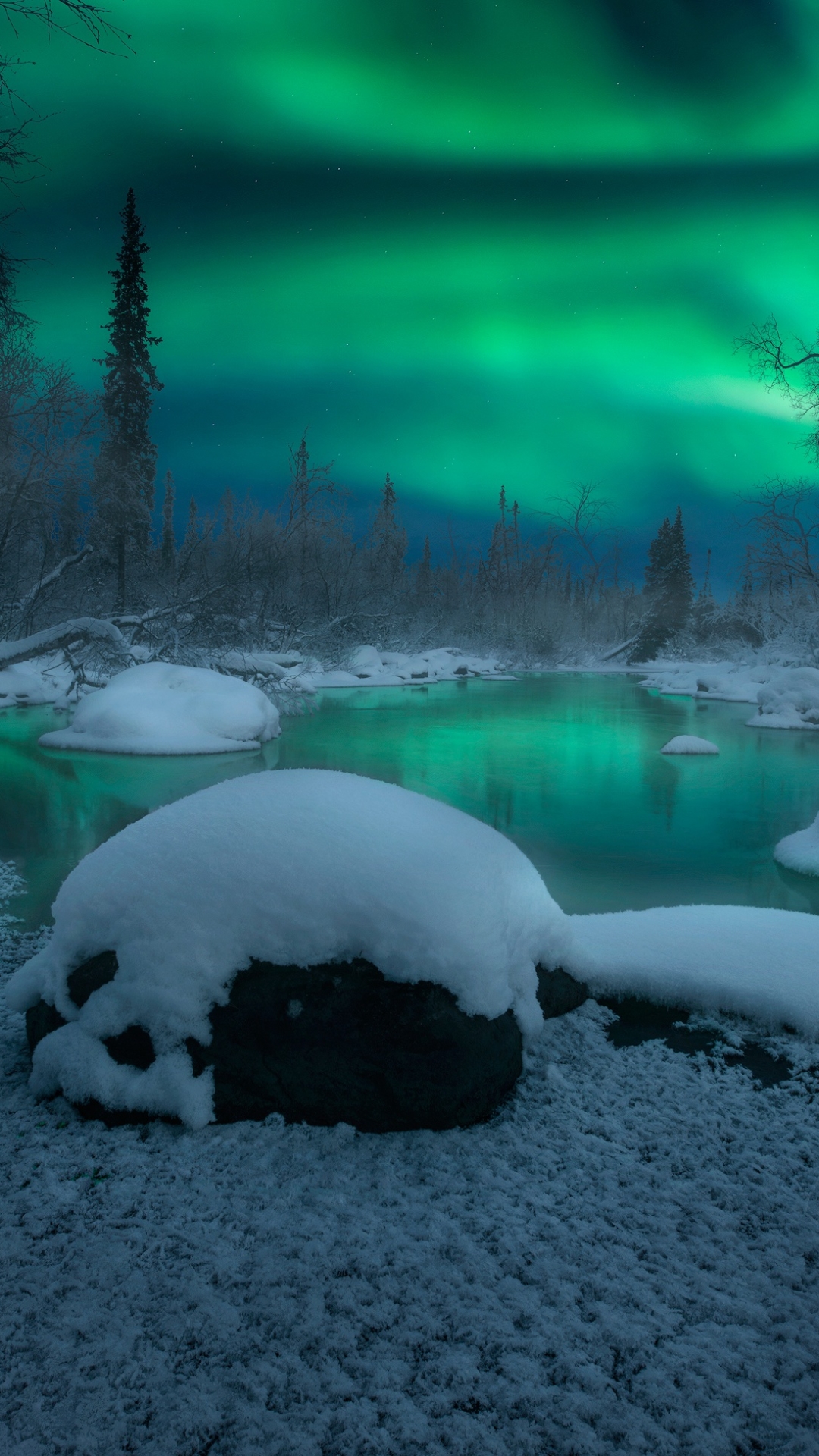 Phone wallpaper: Night, Earth, Aurora Borealis, River, Nature, Snow, Russia, Winter 1400604