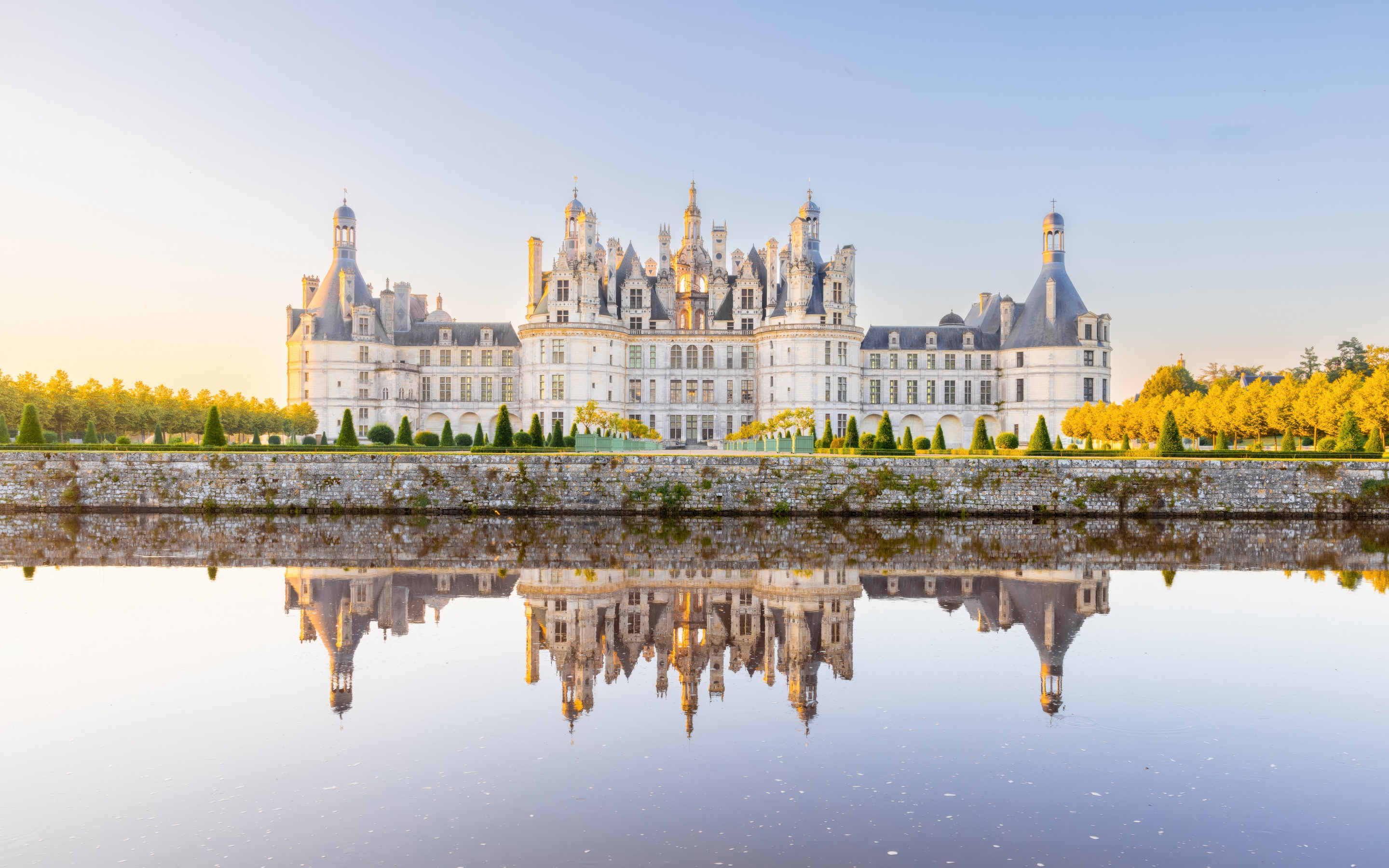 Chambord Castle Wallpaper 4K, France, Ancient architecture