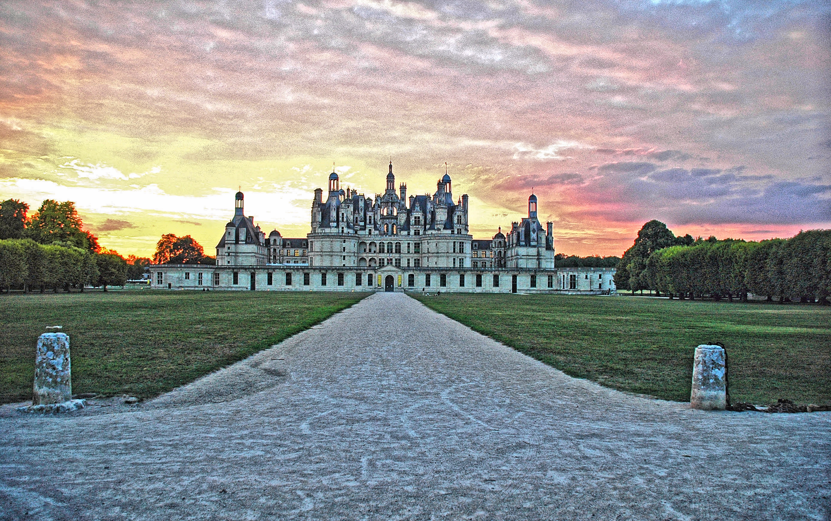 Chateau De Chambord (tone Mapping)