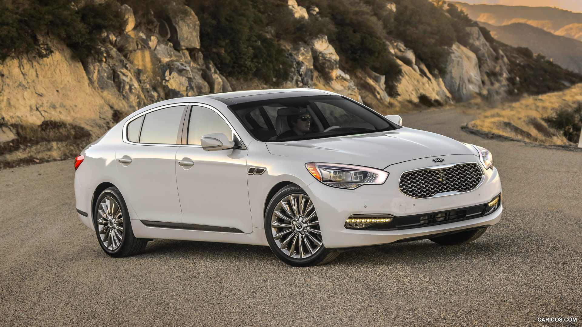 Kia K900MY