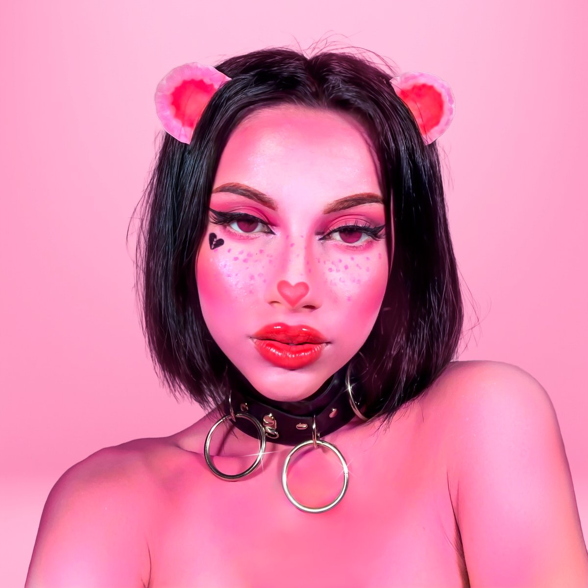 Fleek Mag COURTZ hace oficial la salida de su álbum debut PRIMERA MUSA