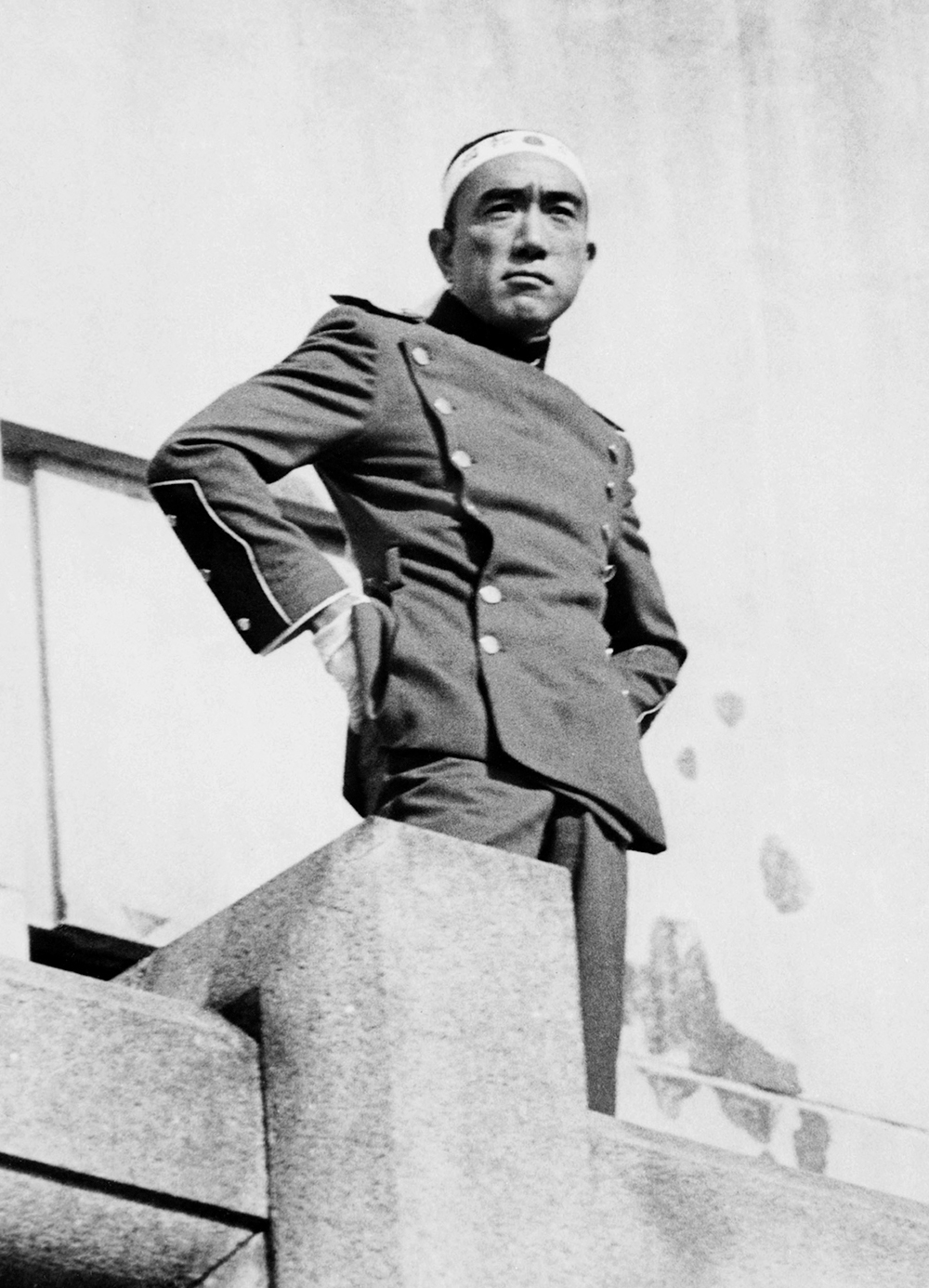 Menacing masterpieces: Voices of the Fallen Heroes and Other Stories,