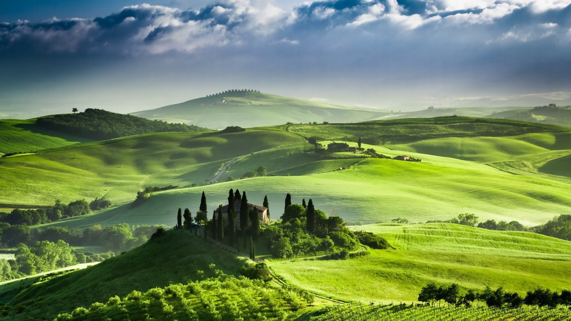 Tuscan Countryside Mountain HD Desktop Wallpaper 94206