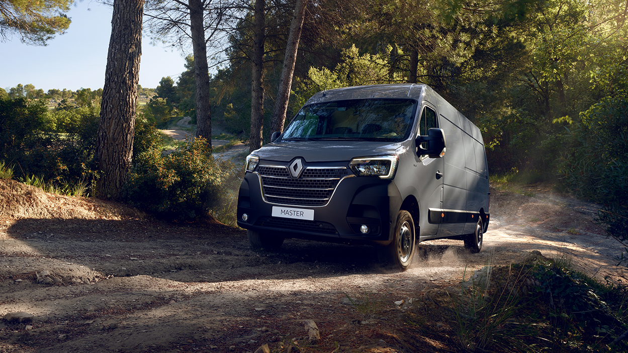 Renault Master & Exterior Design. Renault Abu Dhabi