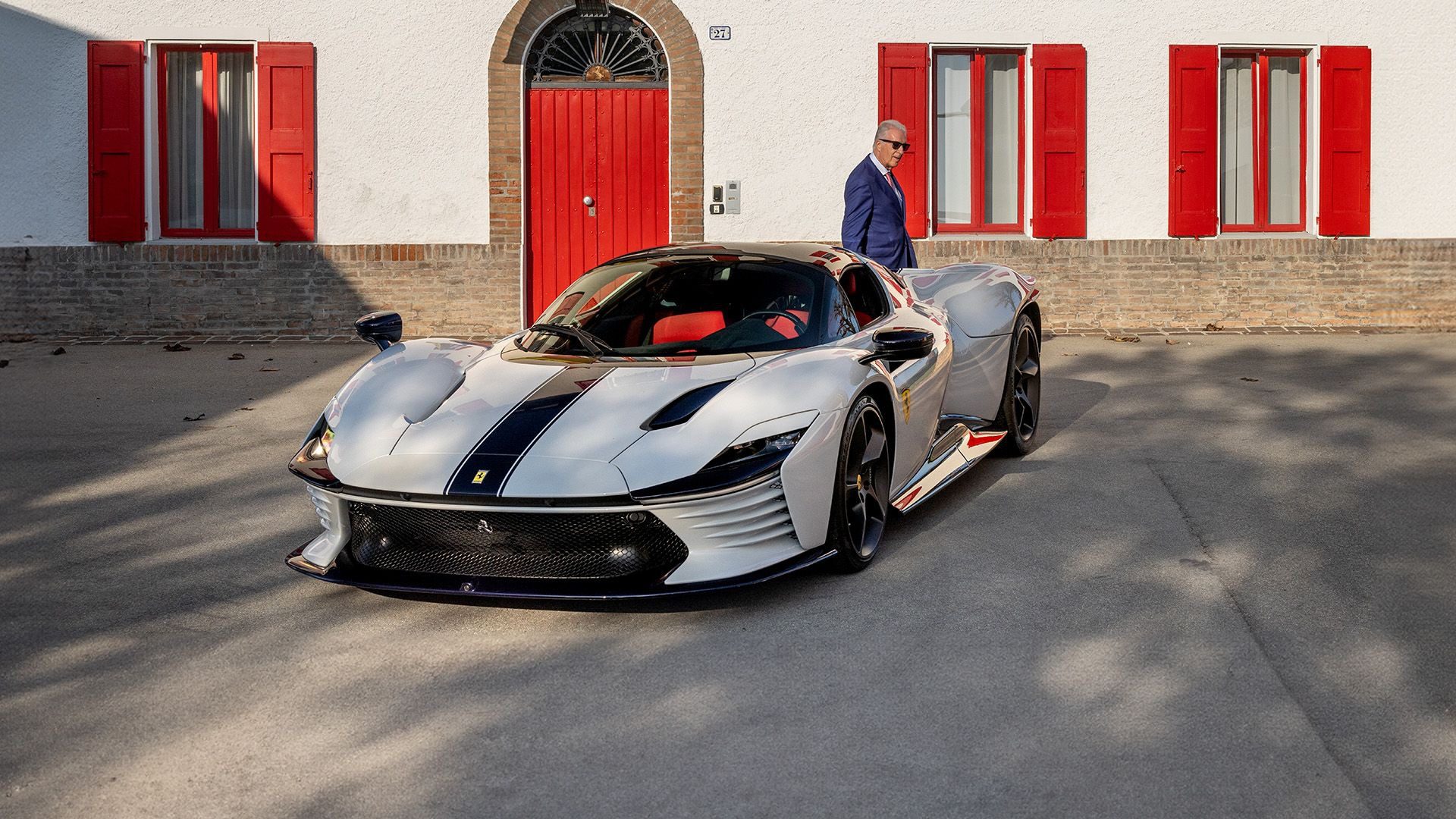 Piero Ferrari's Daytona SP3 Features A Historic Livery