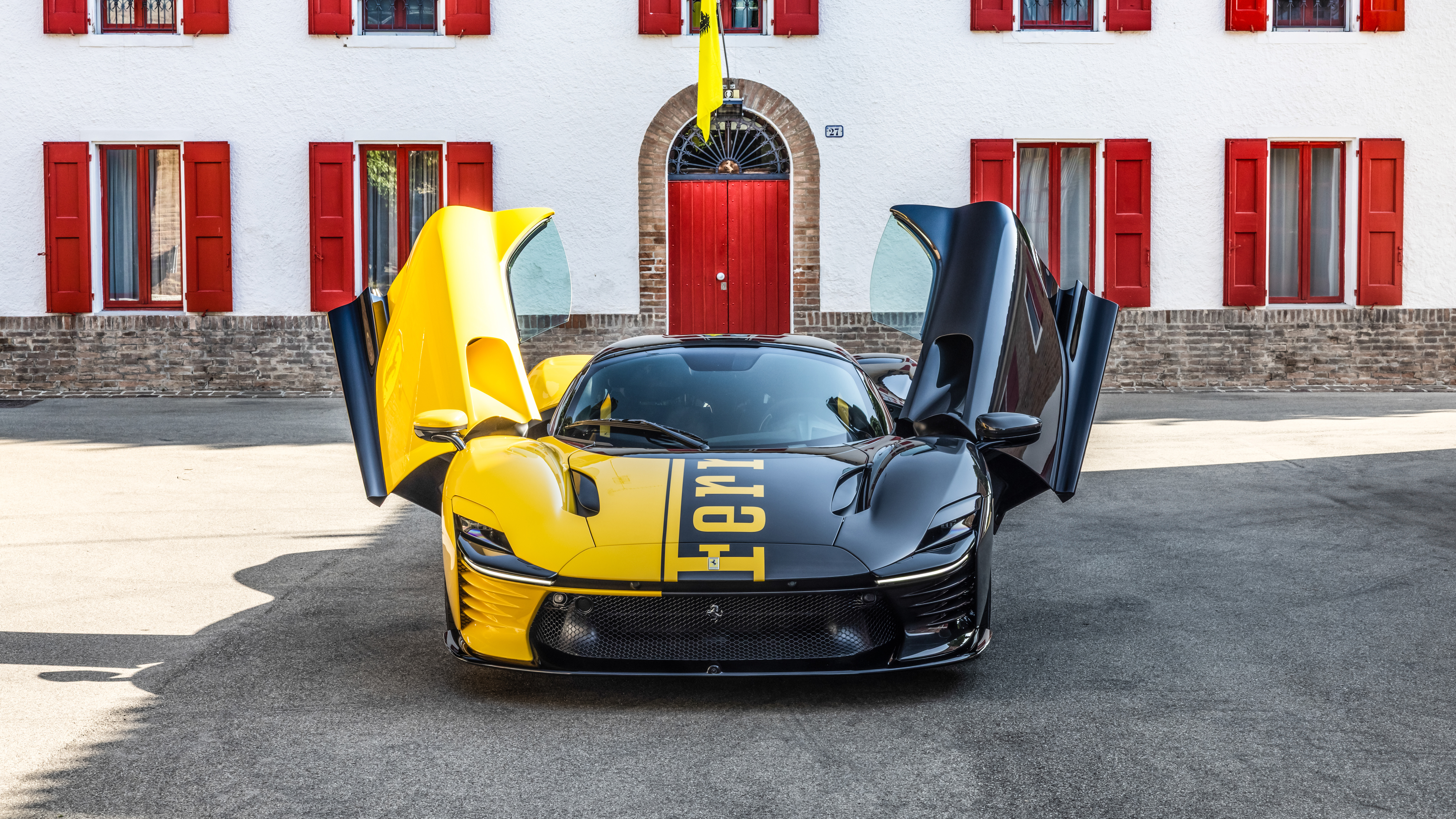 Ferrari Daytona SP3 Tailor Made 2025 8K 5 Wallpaper Car Wallpaper