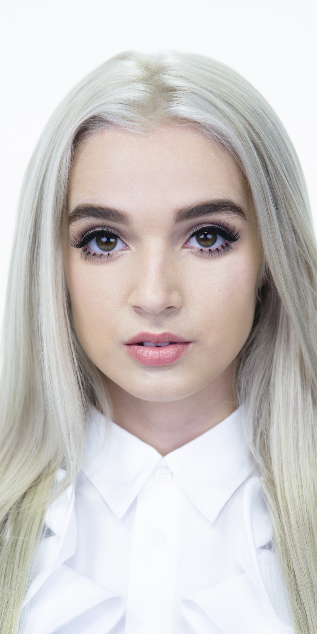 Poppy (Singer) Phone Wallpaper: Free 4K & HD Downloads