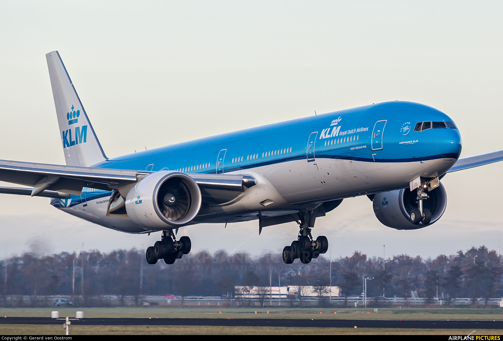 Photo Of KLM Boeing 777 300ER (PH BVP) By Gerard Van Oostrom (Amsterdam, Netherlands)