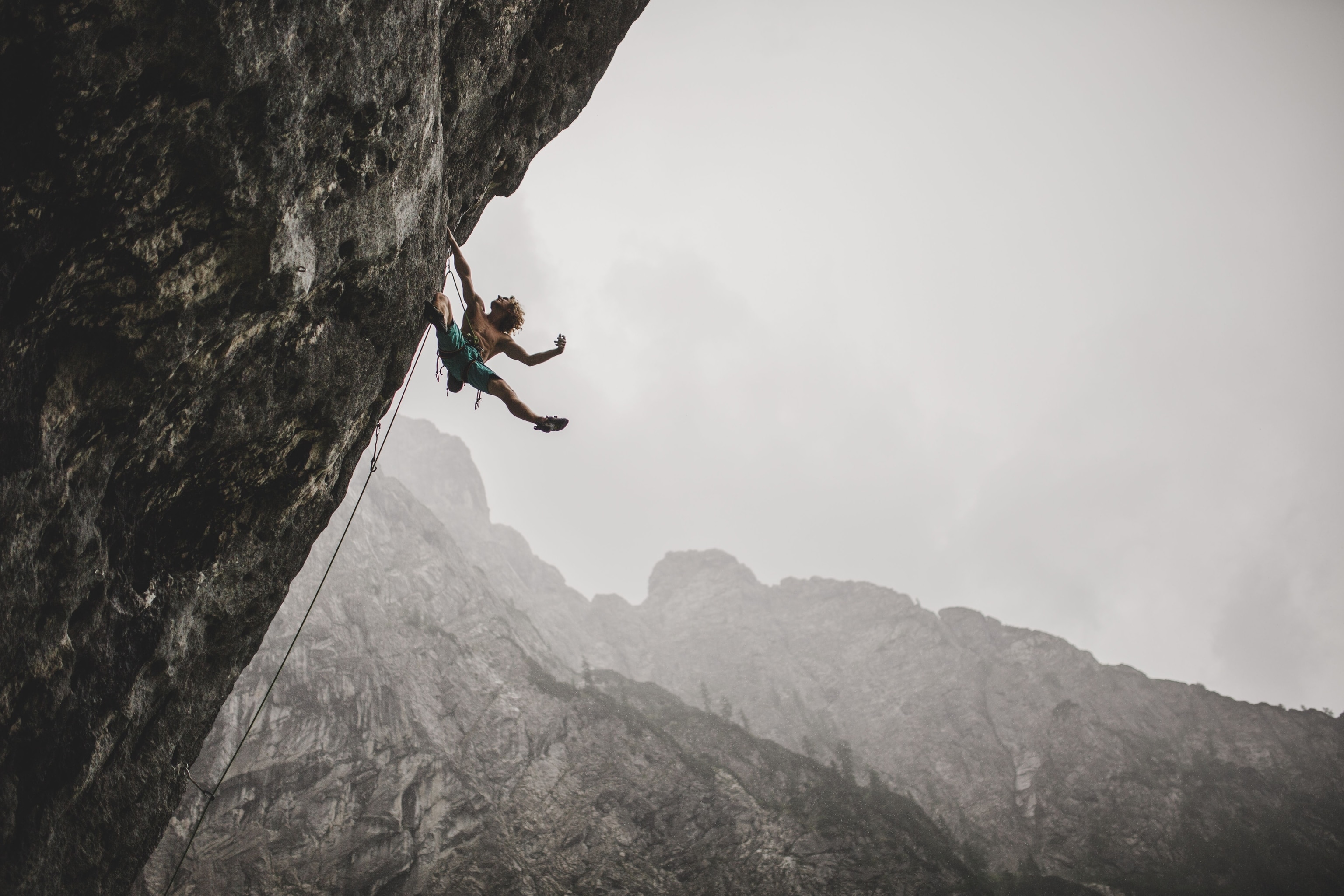 Stunning Photo Reveal the Beauty of Climbing