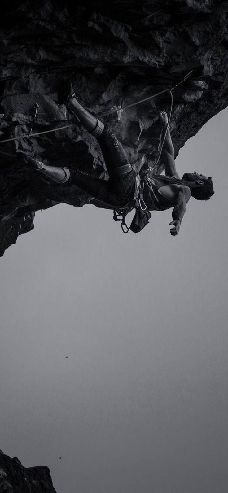 Monochrome Rock Climbing 4K