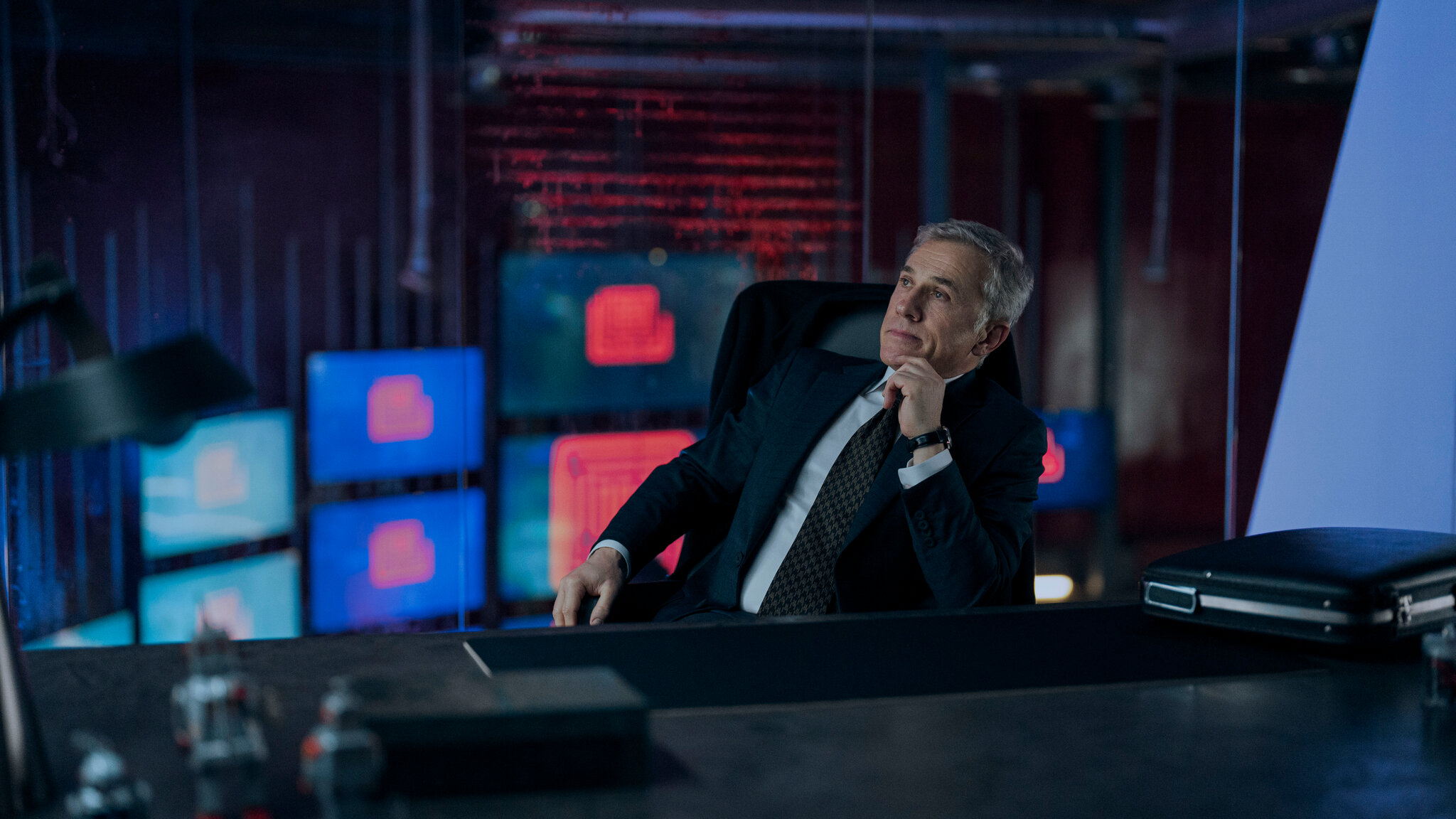 The Consultant' Review: When Your Start Up Goes To Hell