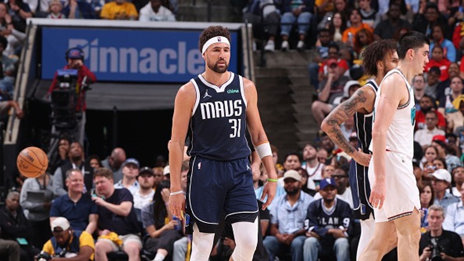 Klay Thompson hails $175 million NBA star as 'best forward', discusses outlook for Dallas Mavericks