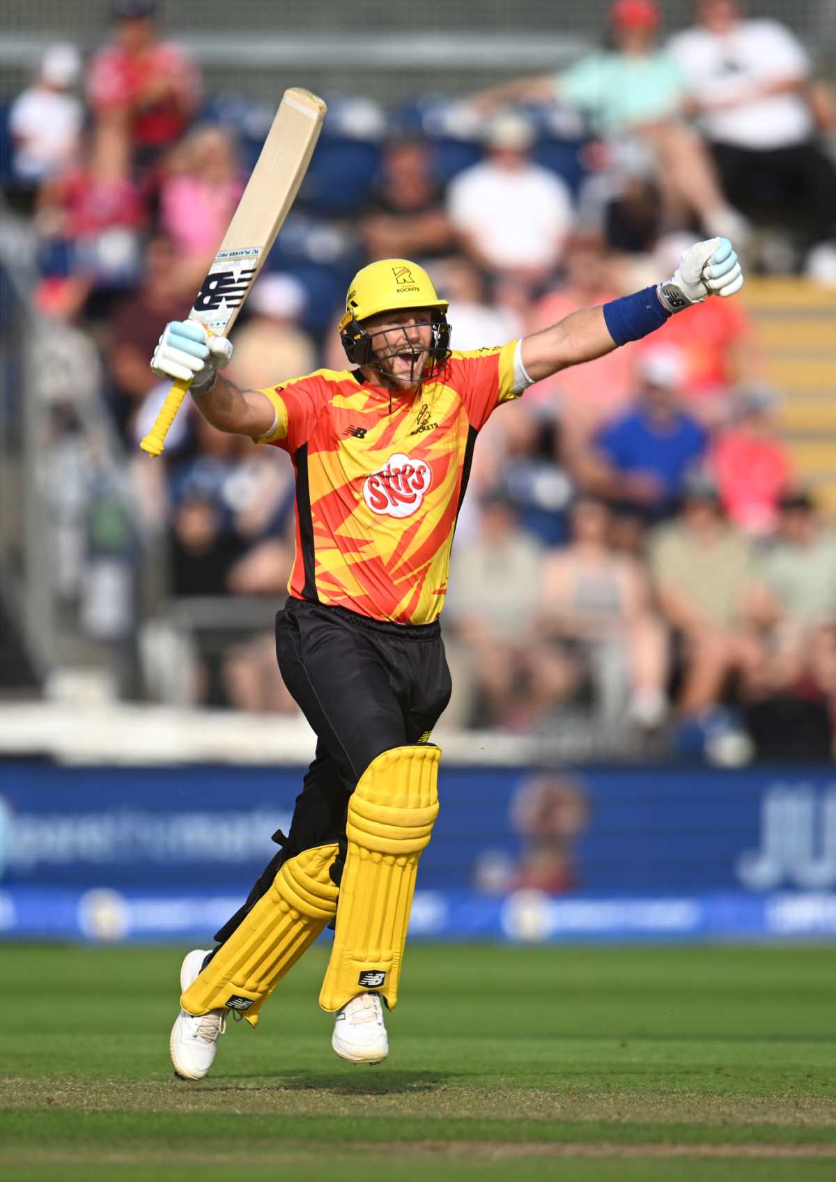 Joe Root Photo. Image Gallery and Match Picture