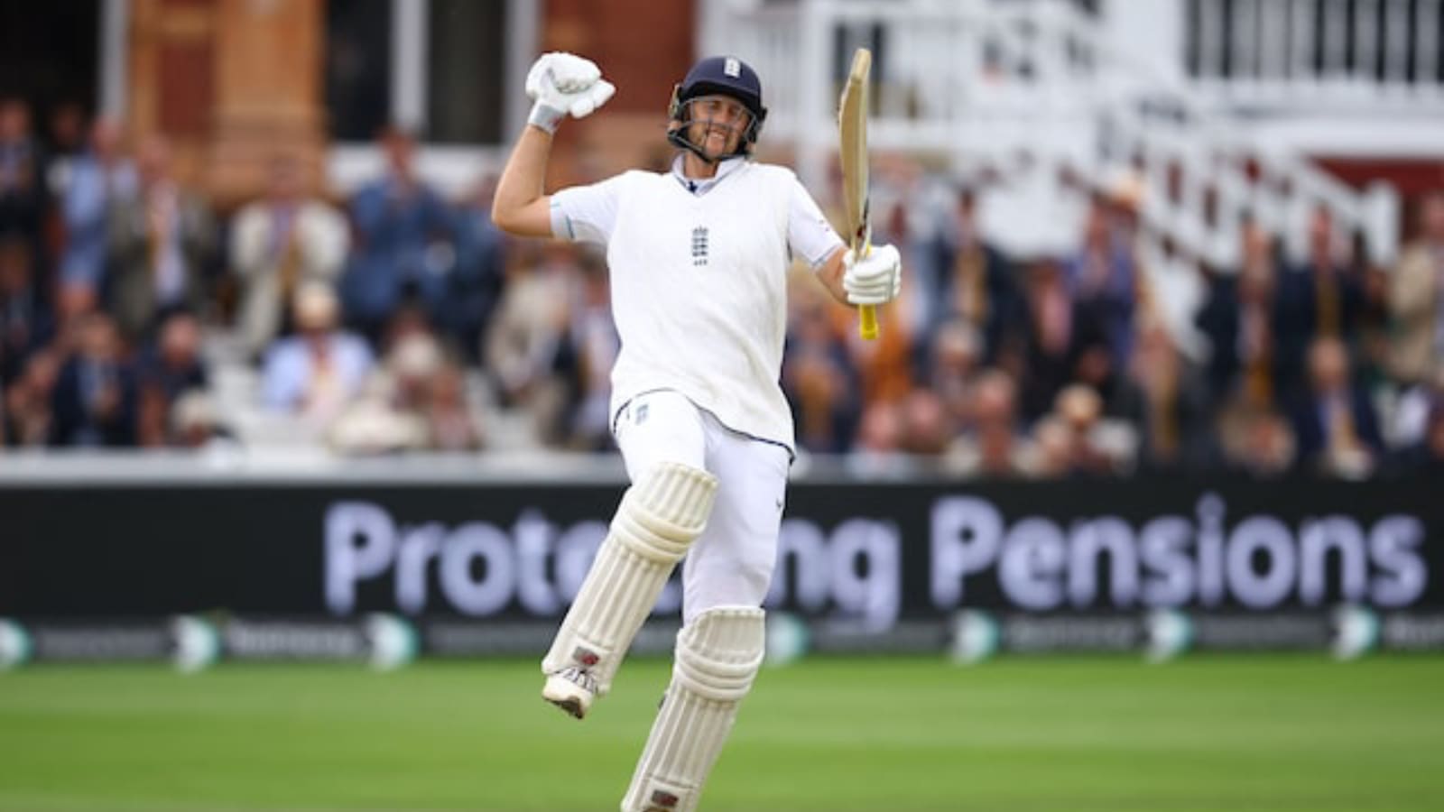 Joe Root calls return to England team after captaincy 'difficult and weird'