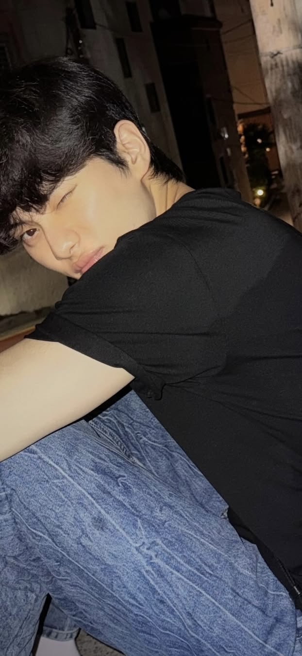 Lee Chaemin Wallpaper Free Download. High Quality Korean Actor & Actress Photo Collection