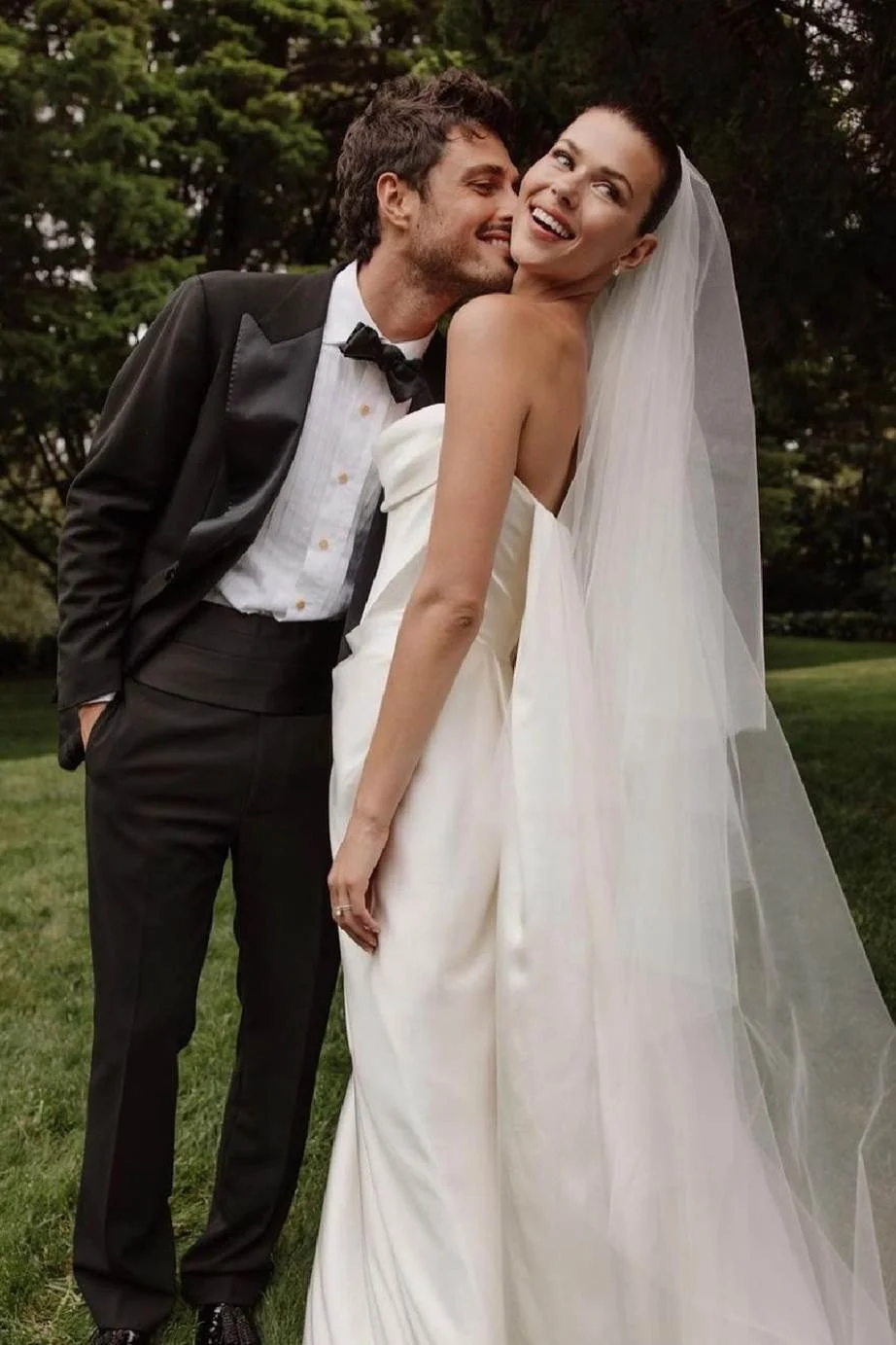 Weddings We Love: Georgia Fowler