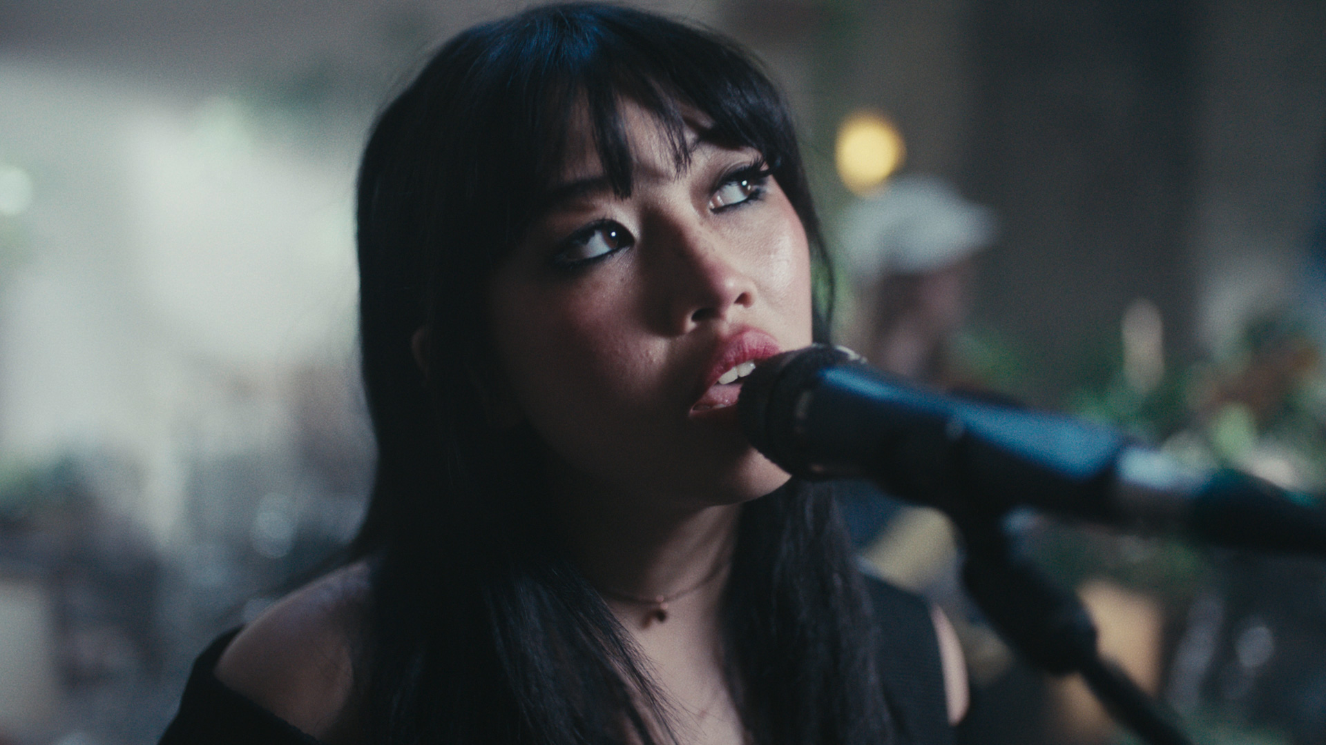 Beabadoobee '10:36' (Official Live Video)