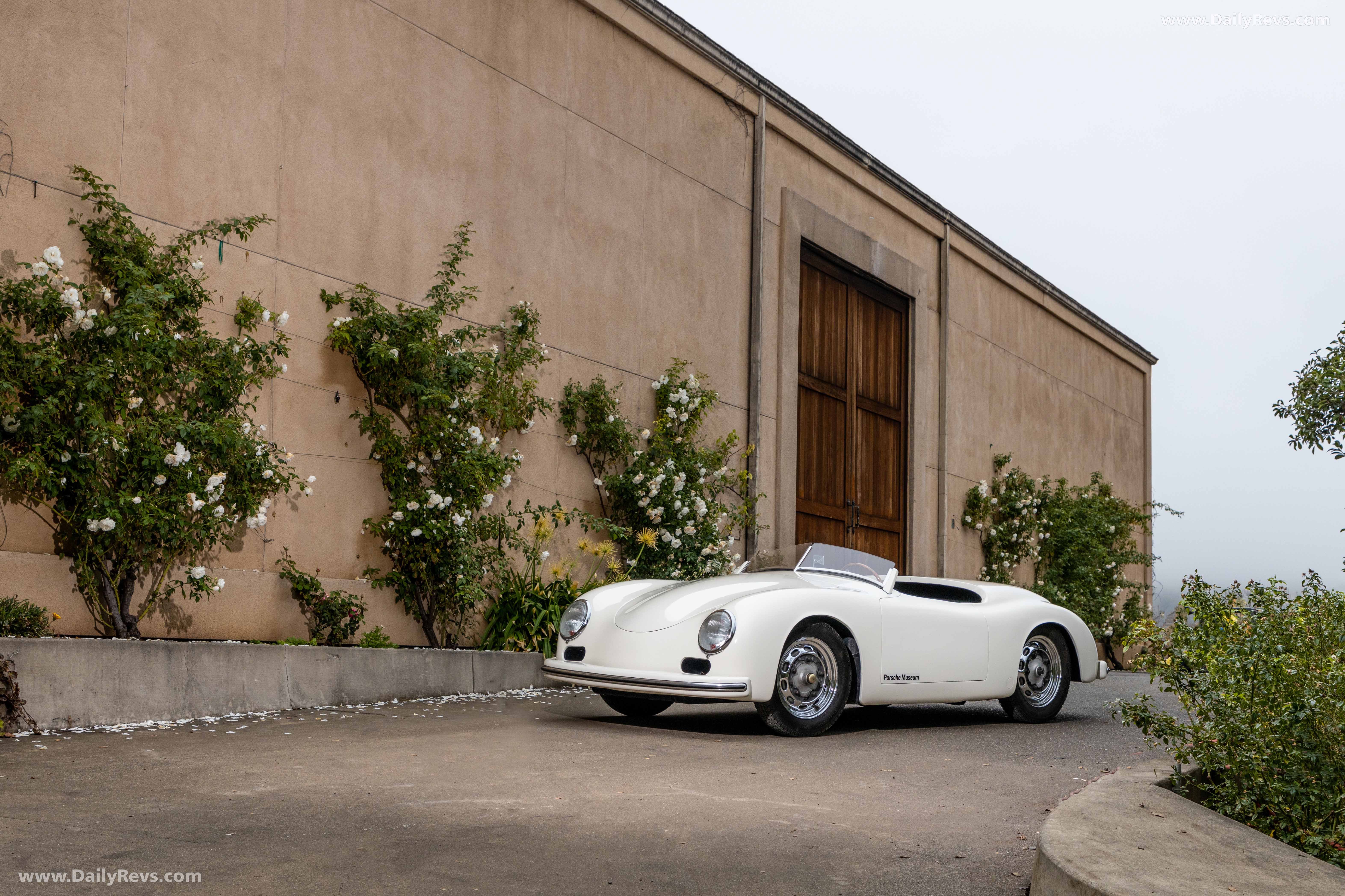 Porsche 356 American Roadster HD Photo, Videos, Specs, Features & Price