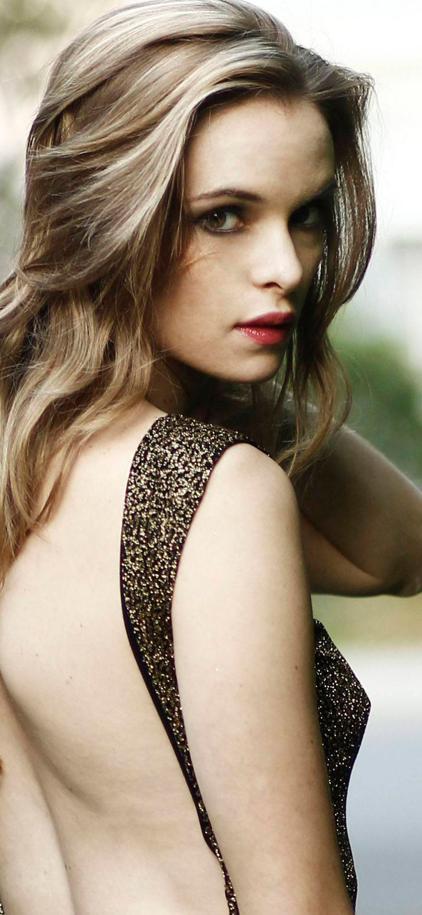 Phone wallpaper: Women, Danielle Panabaker, Actress 1401995