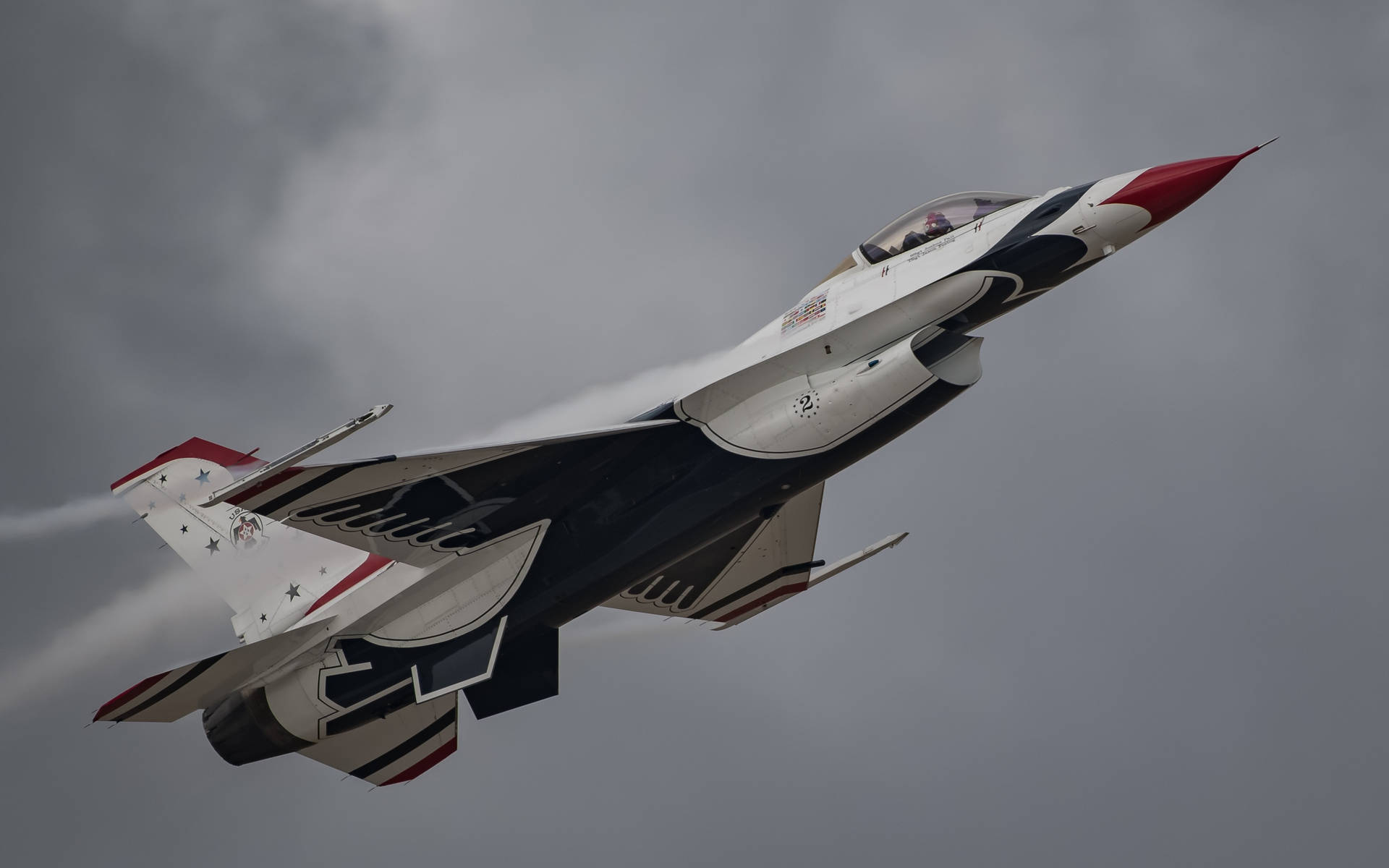 Download High Speed Thunderbird Jet Fighter Wallpaper