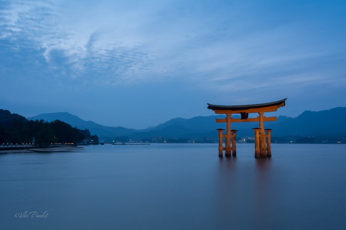 Torii at Miyajima Photo