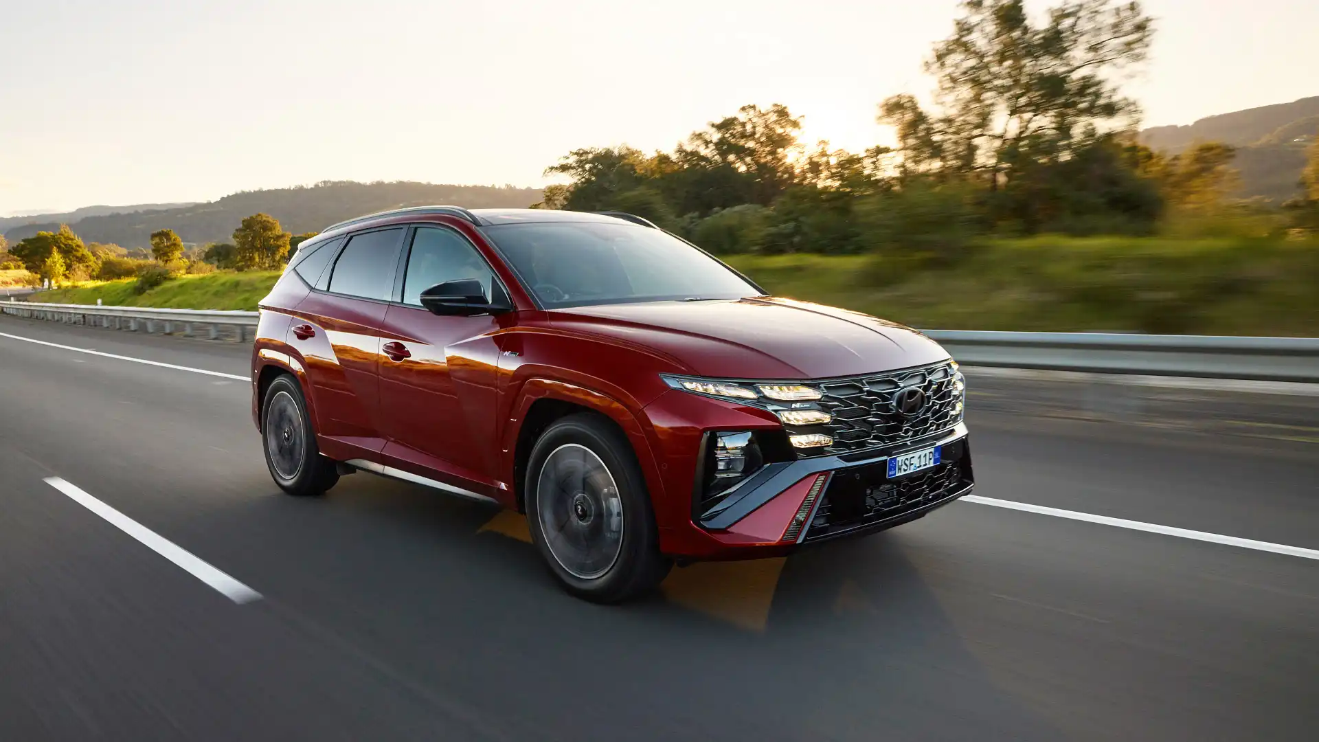 Hybrid Family SUV Scores Drive Away Deals