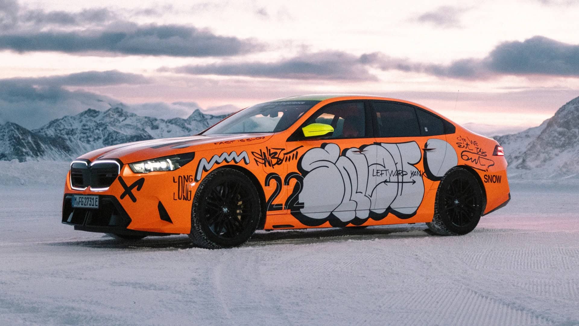 BMW M5 Gets A Colorful Graffiti Finish