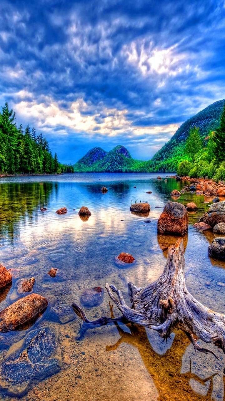Beautiful Landscape Wallpaper: Lake, Rocks, and Trees